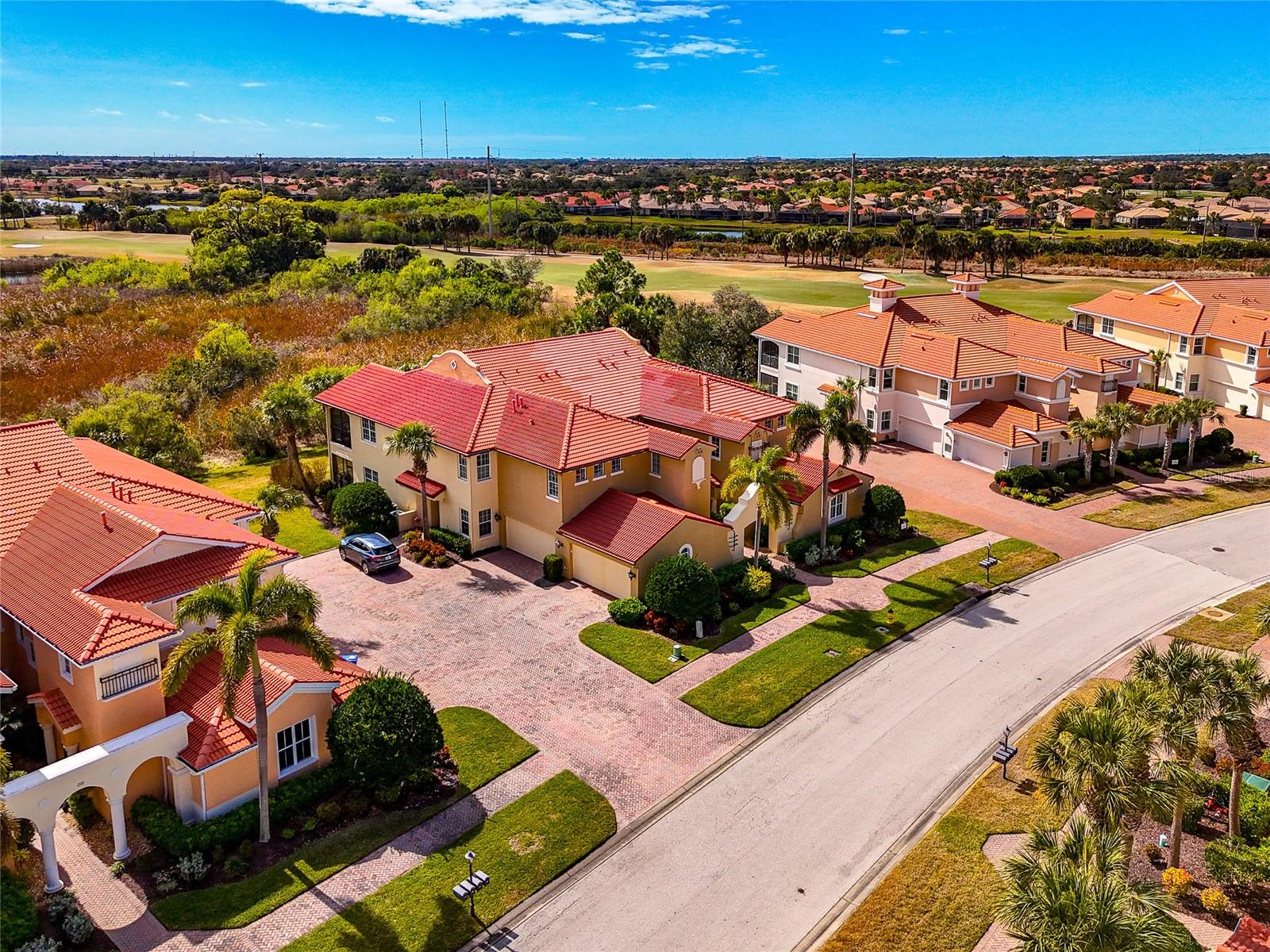 Image 73 of 87 For 206 Bella Vista Terrace 29c