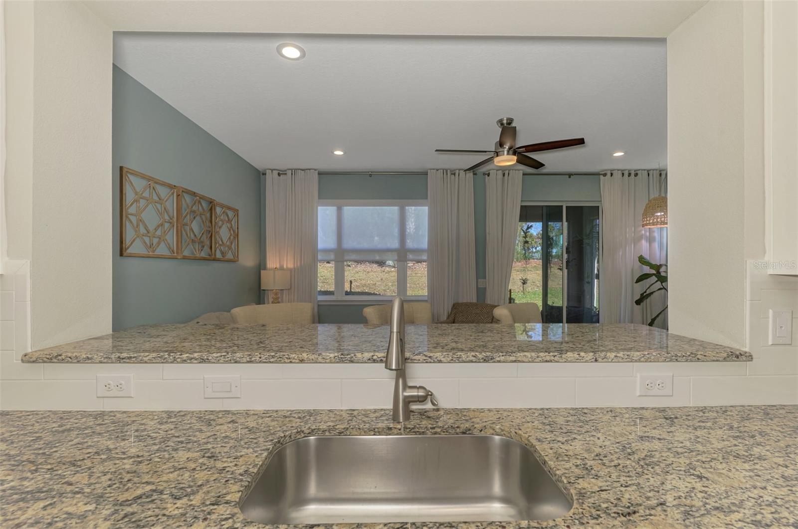 Image 19 of 65 For 12369 Trailhead Drive