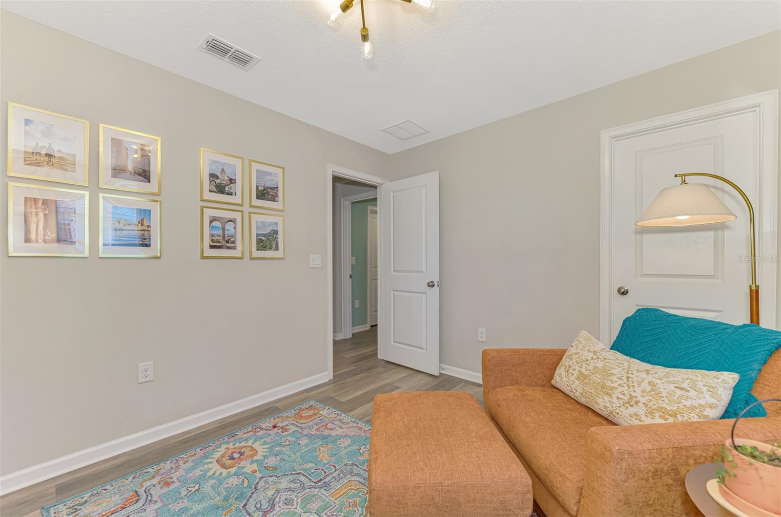 Image 42 of 65 For 12369 Trailhead Drive