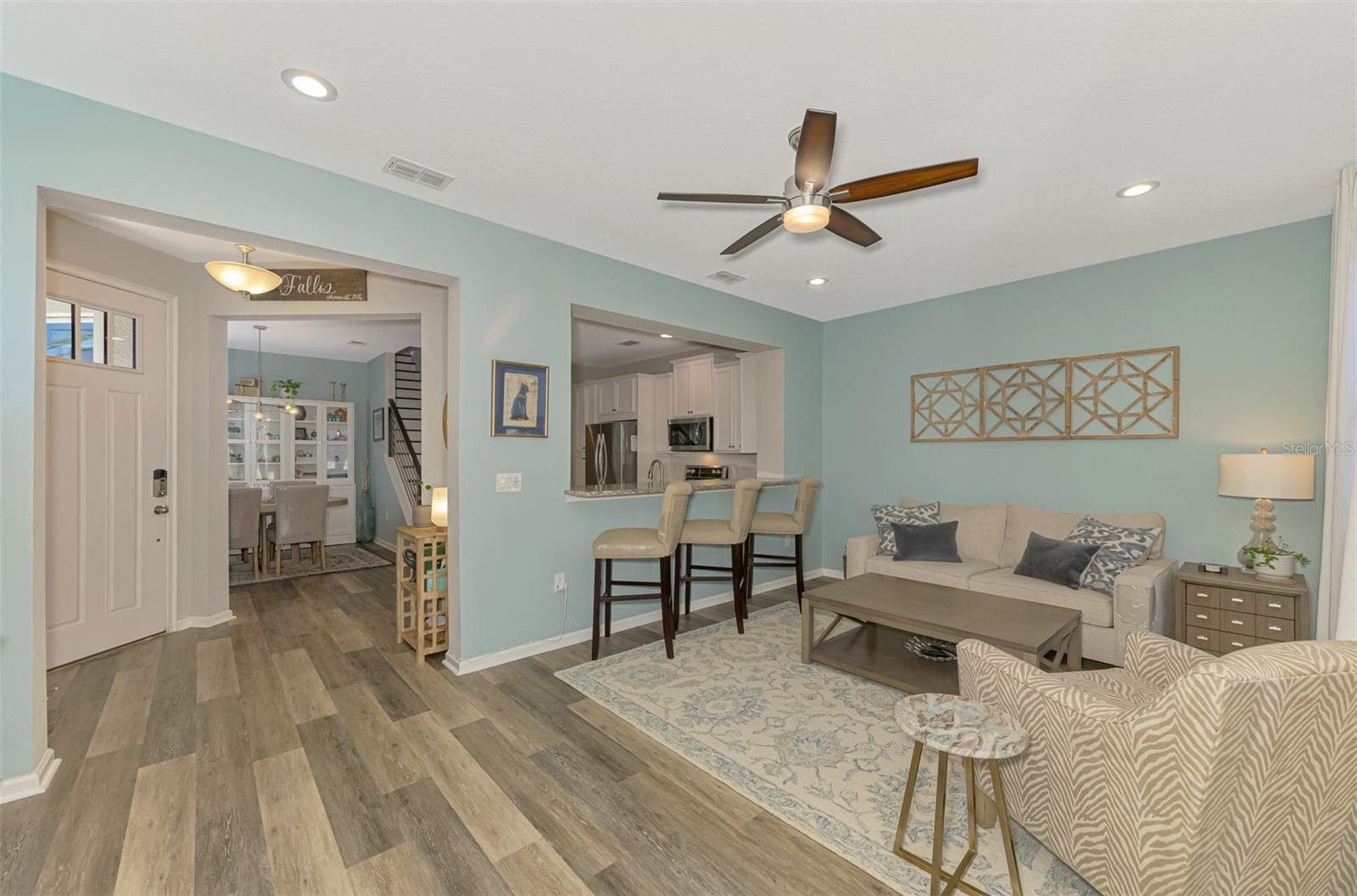 Image 7 of 65 For 12369 Trailhead Drive