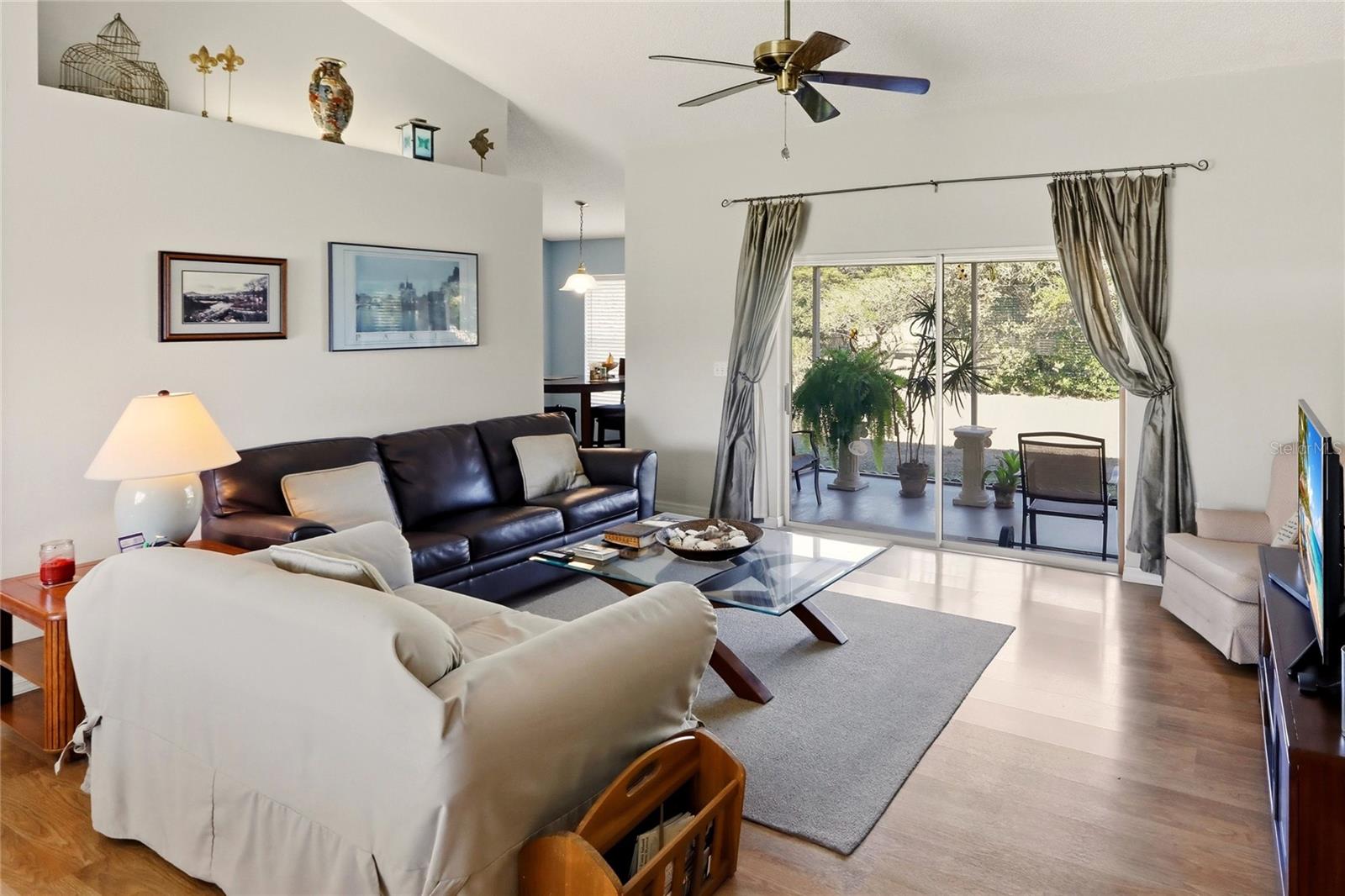 Image 10 of 49 For 4841 9th Avenue E