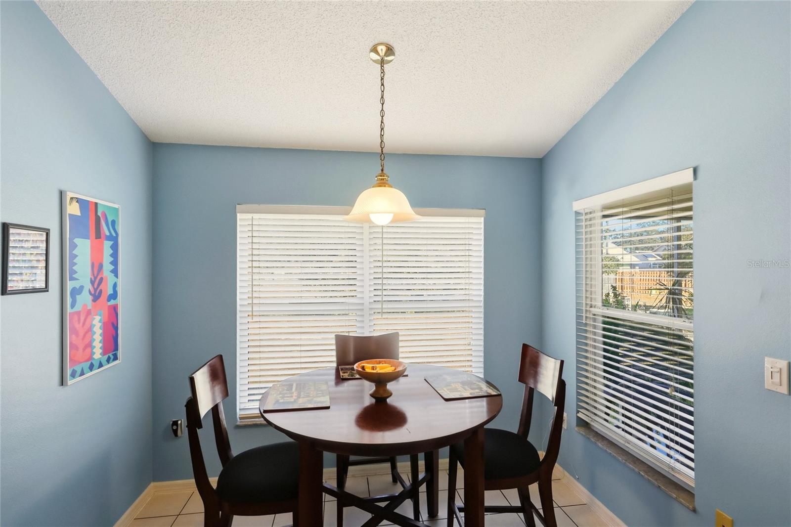 Image 15 of 49 For 4841 9th Avenue E