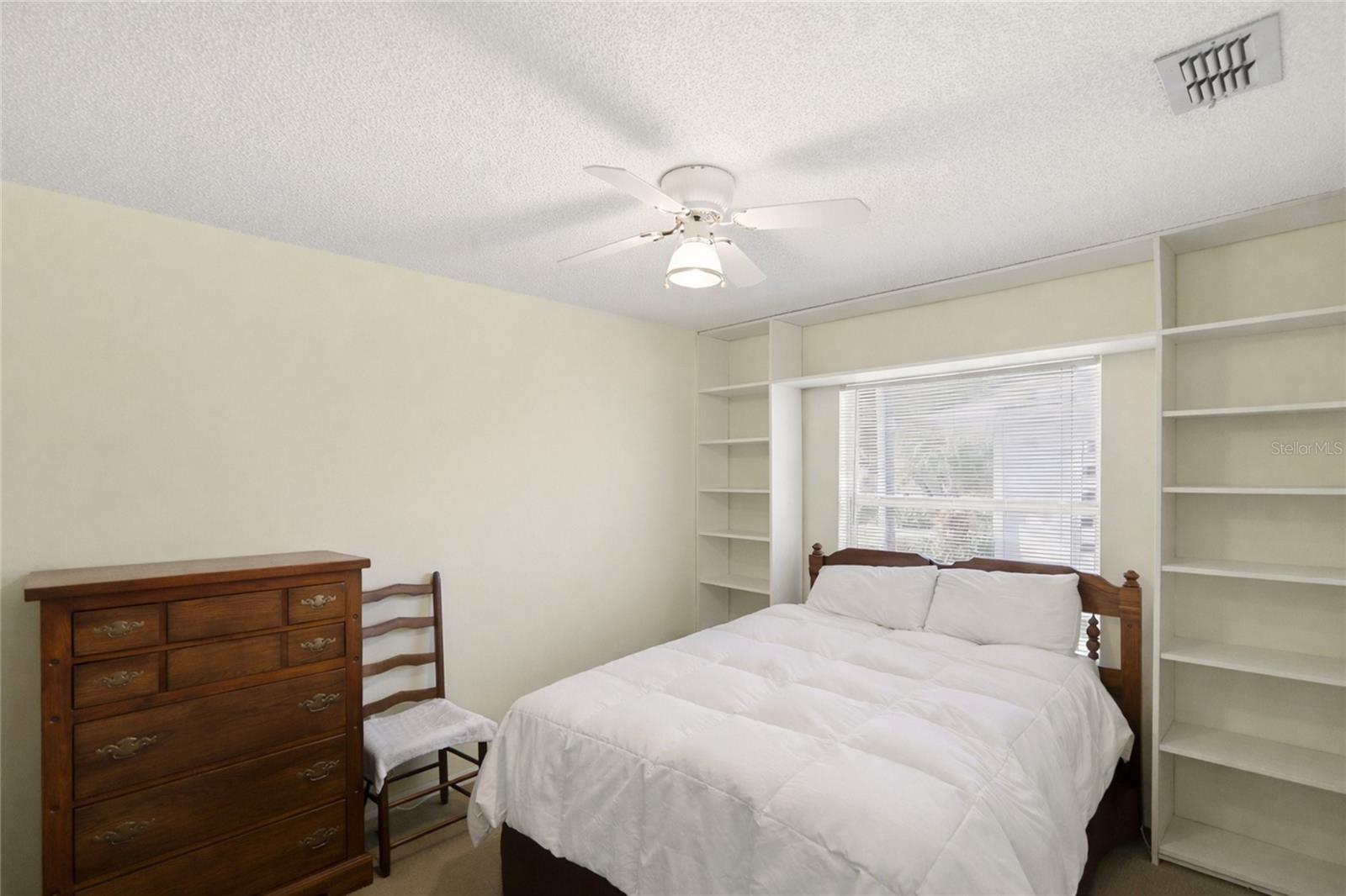 Image 38 of 49 For 4841 9th Avenue E