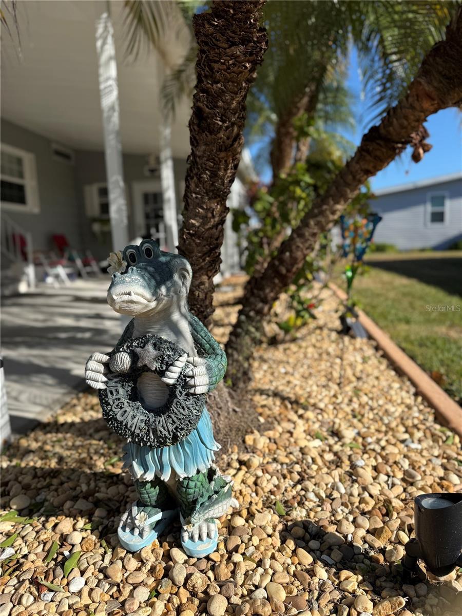 Image 35 of 44 For 8304 Princess Court