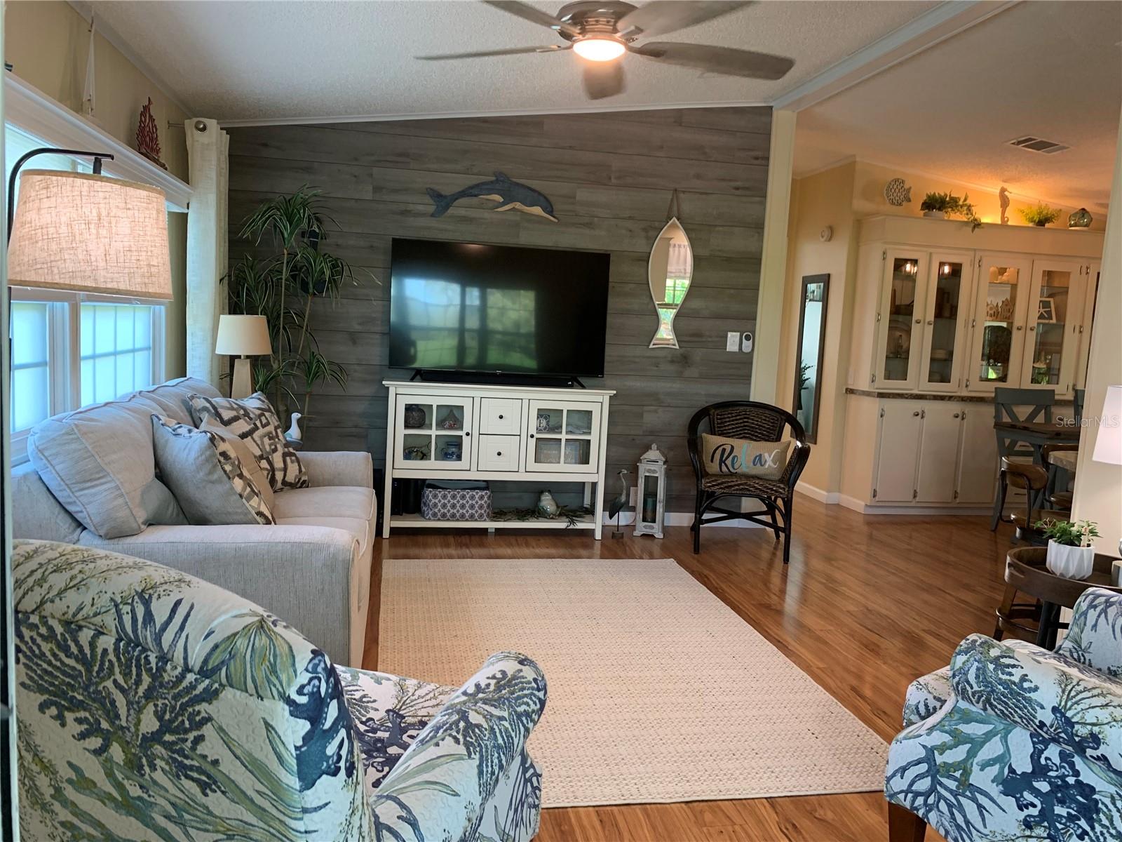 Image 7 of 44 For 8304 Princess Court