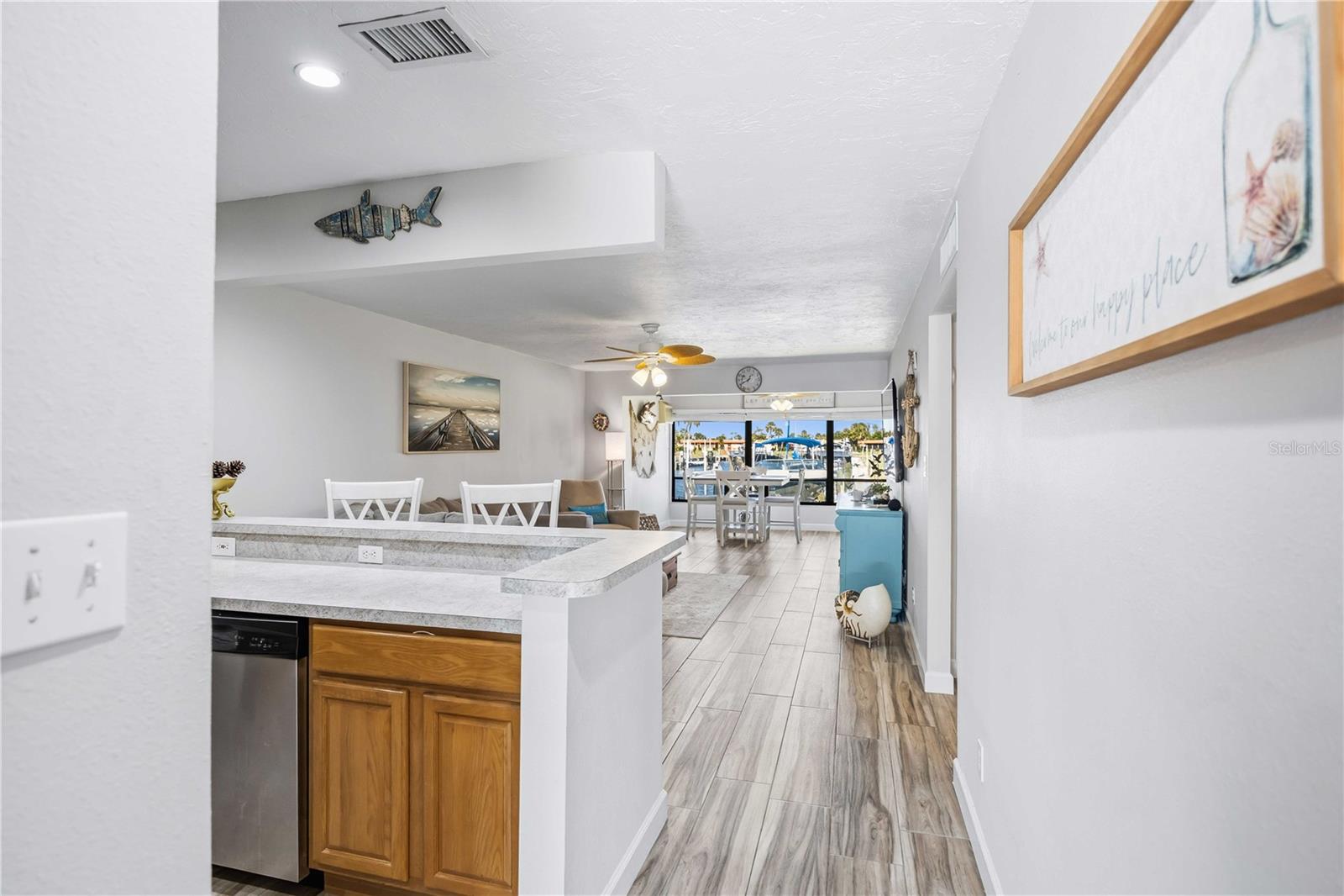 Image 8 of 67 For 9606 Valencia Cove