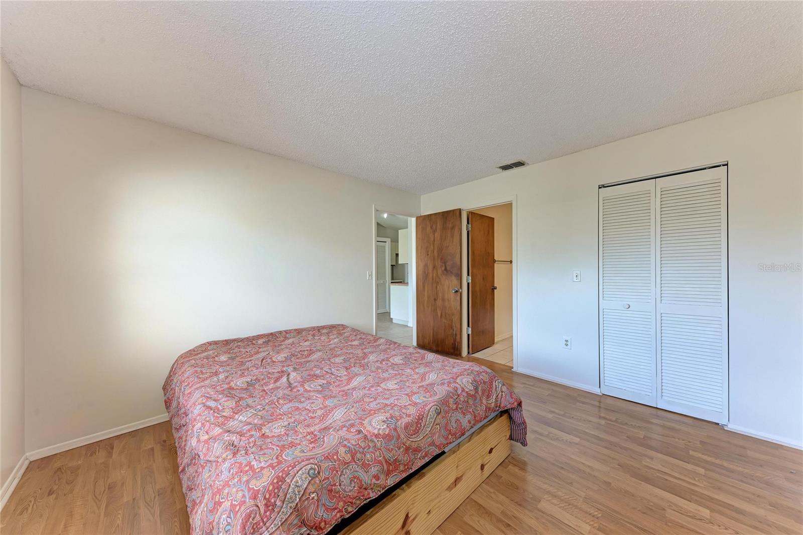 Image 11 of 28 For 2917 61st Street W 417