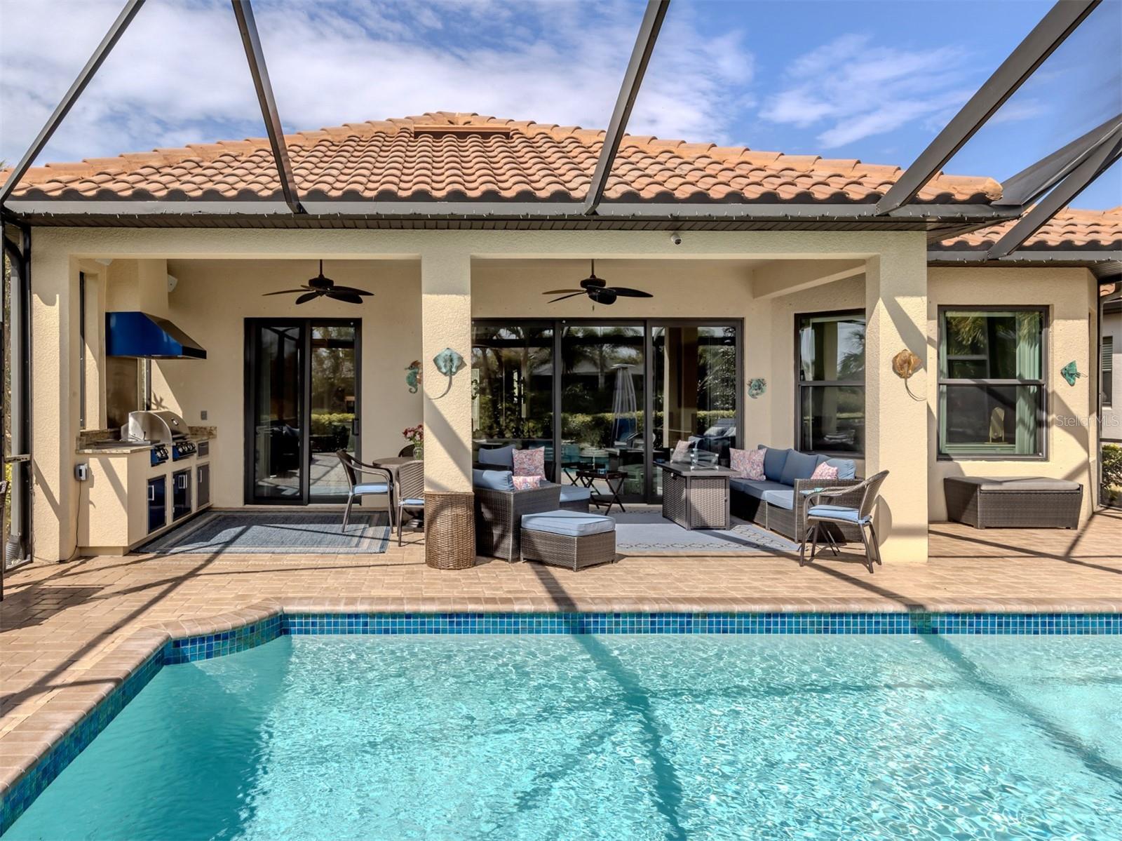 Image 23 of 54 For 5573 Semolino Street