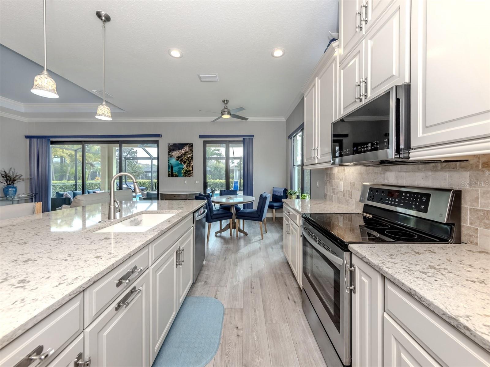 Image 8 of 54 For 5573 Semolino Street