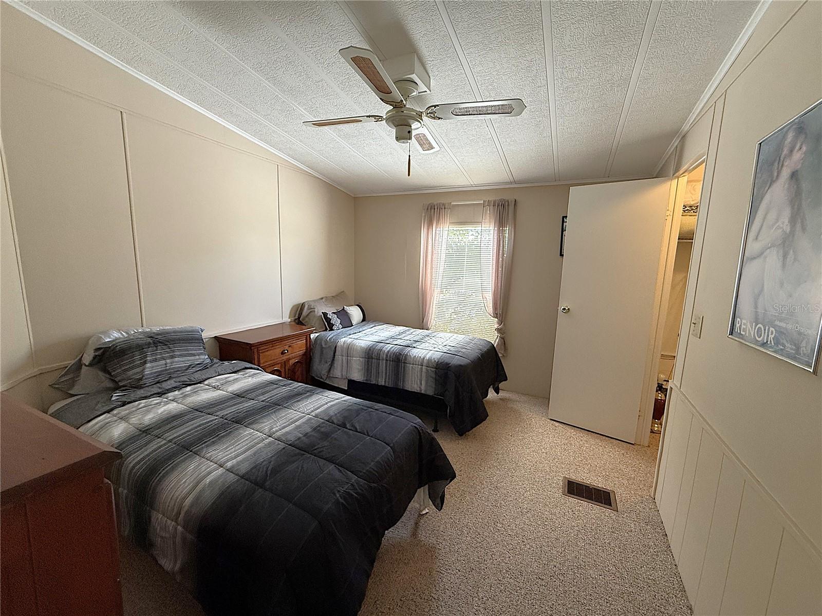 Image 13 of 26 For 5580 Stonehaven Lane