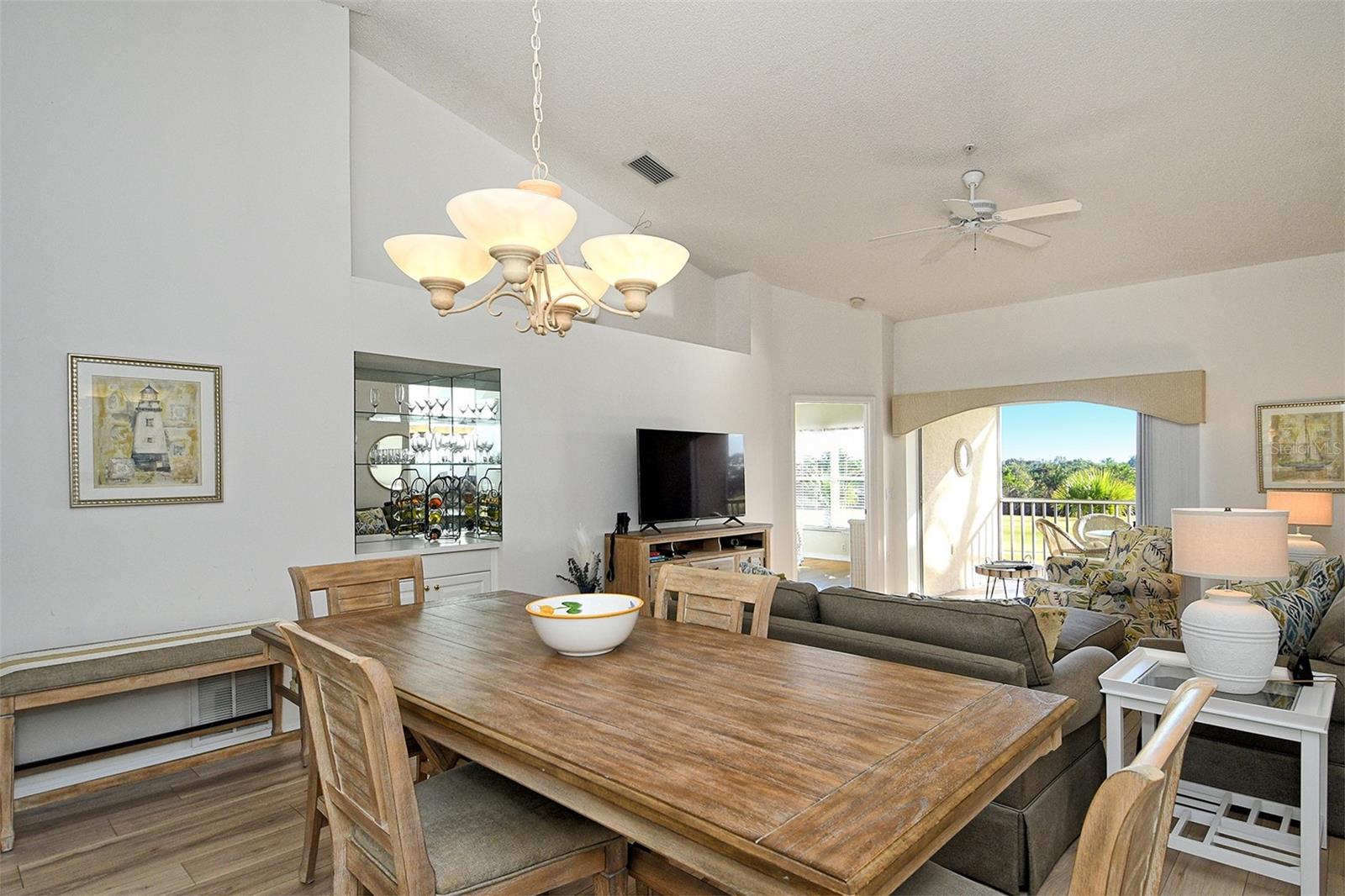 Image 10 of 54 For 5221 Mahogany Run Avenue 223