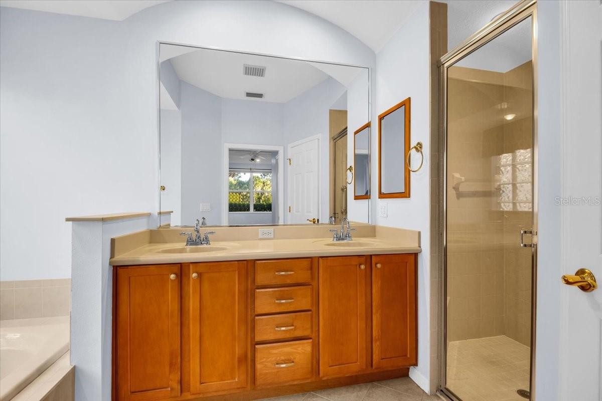 Image 22 of 60 For 7523 Birds Eye Terrace