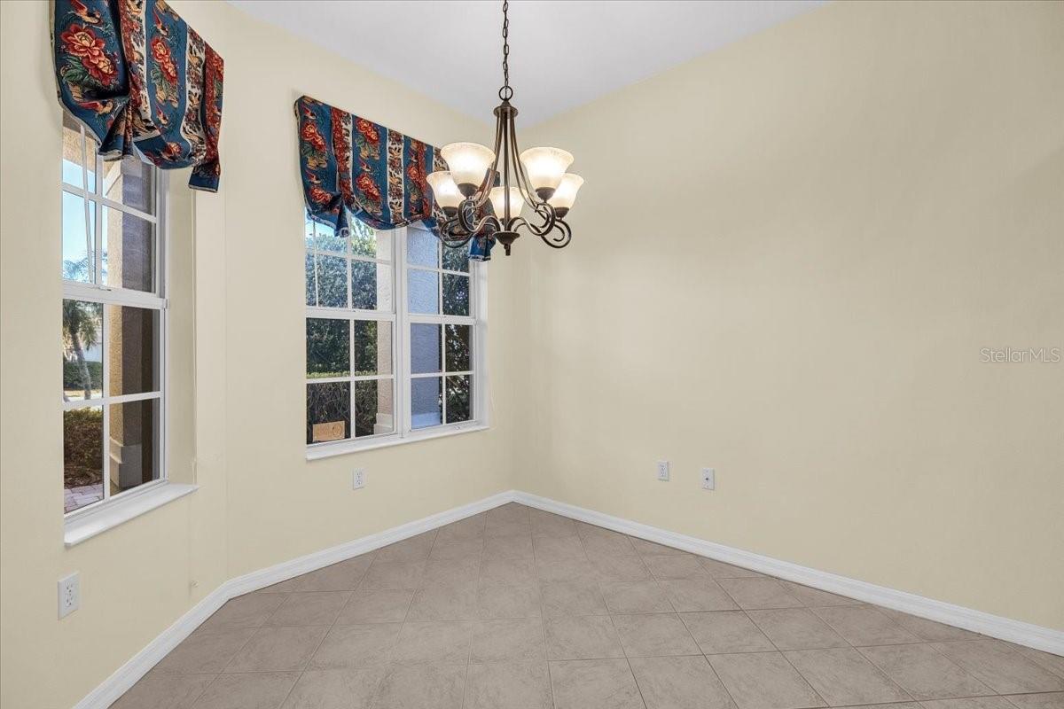 Image 7 of 60 For 7523 Birds Eye Terrace