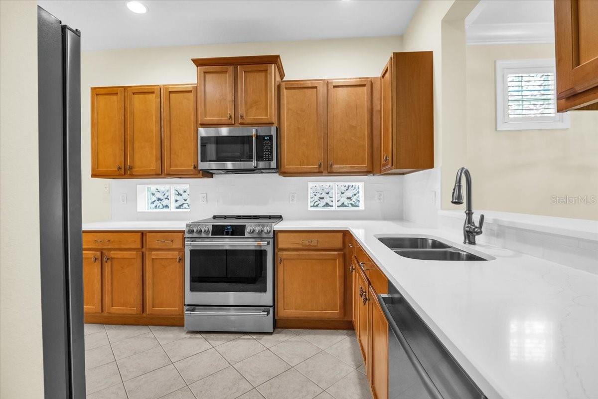 Image 9 of 60 For 7523 Birds Eye Terrace