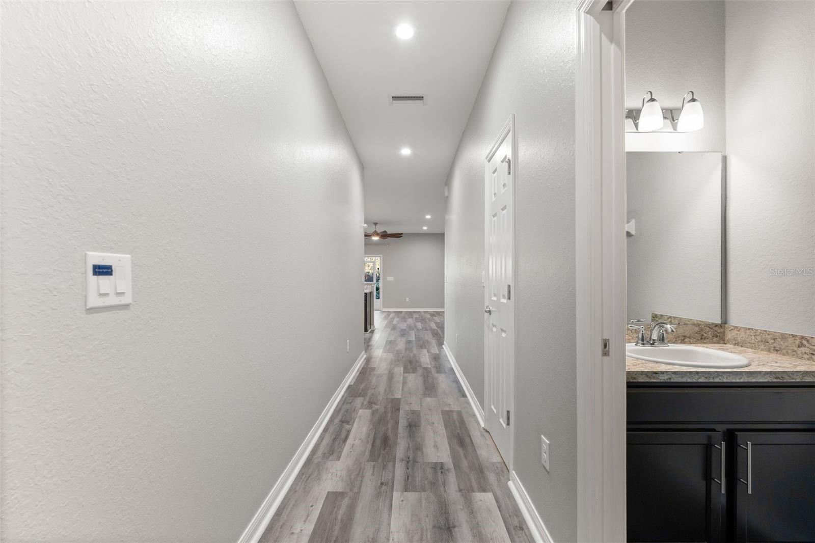 Image 9 of 50 For 4632 Vignette Way