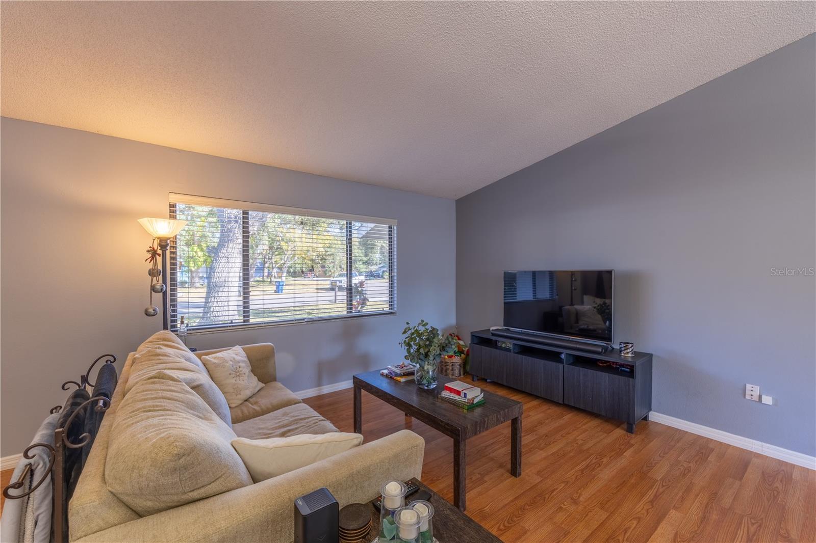 Image 20 of 48 For 8457 Cypress Lake Circle