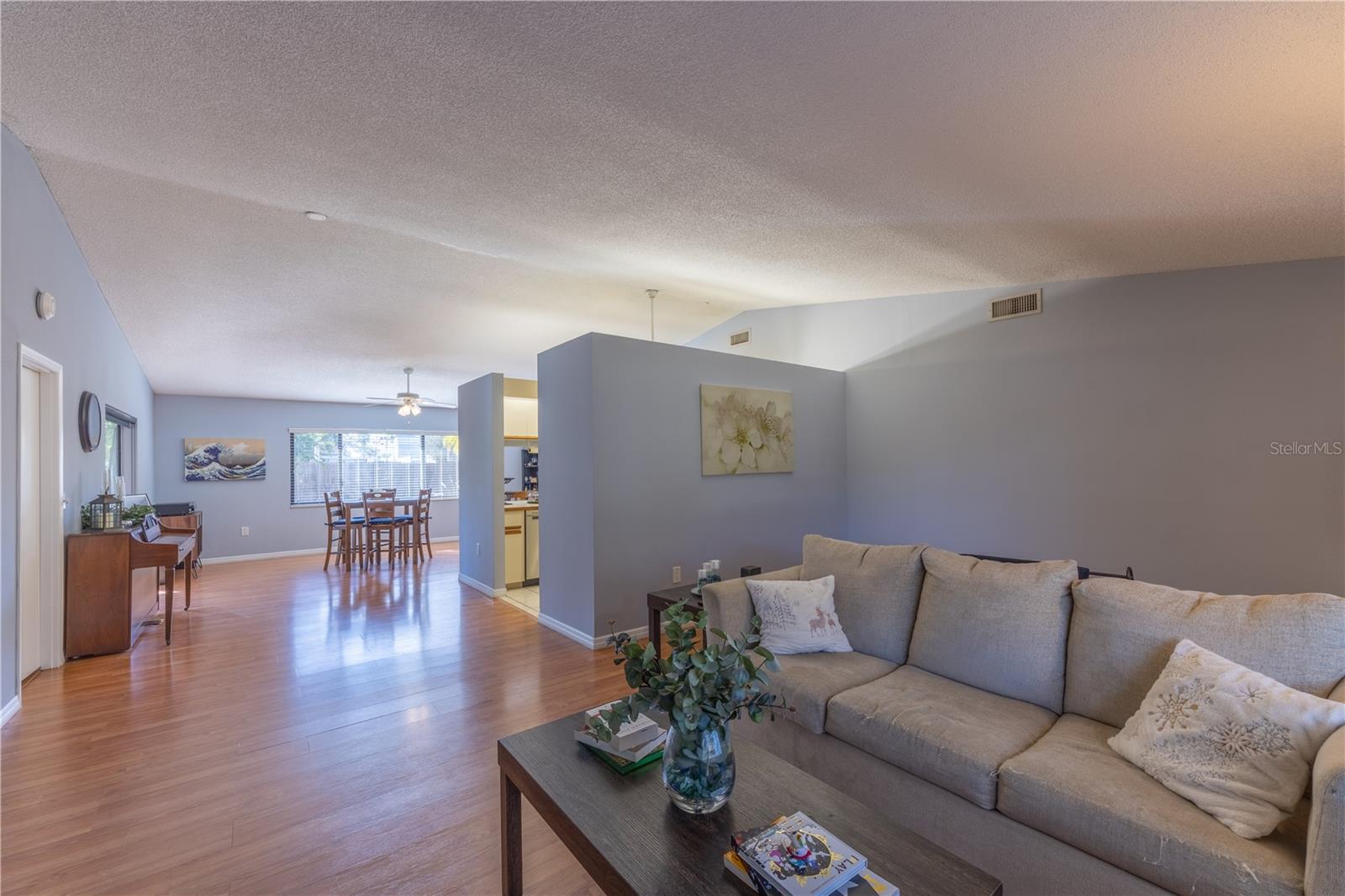 Image 36 of 48 For 8457 Cypress Lake Circle