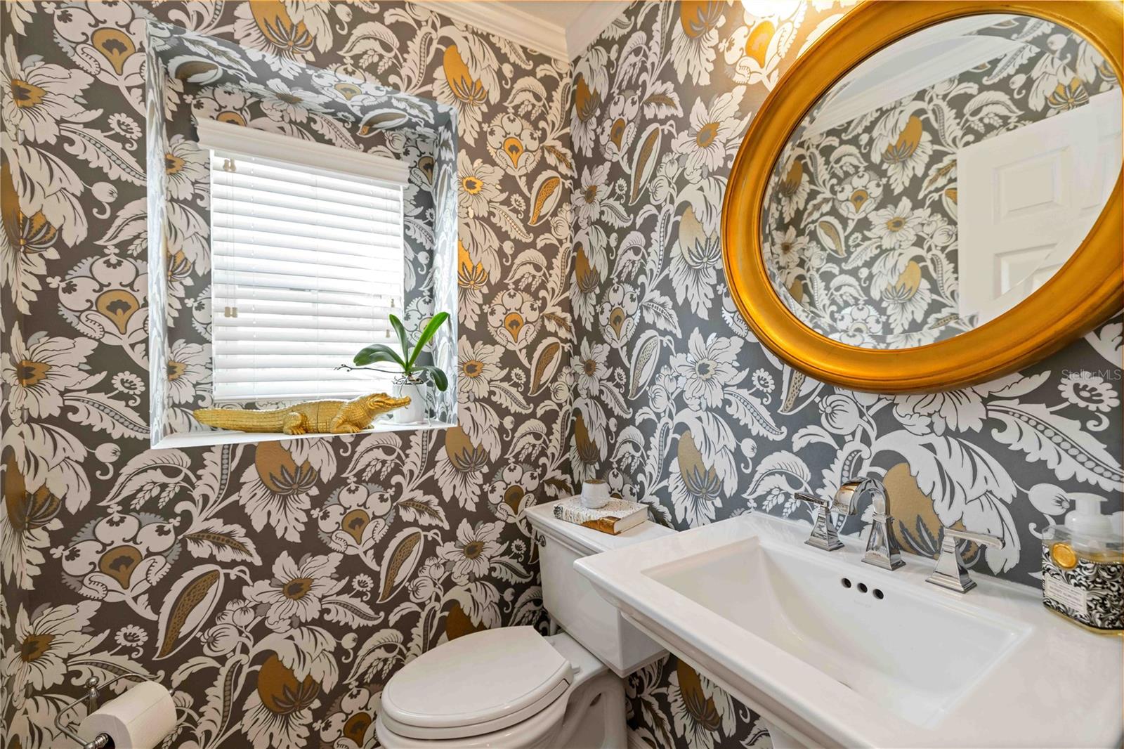 Image 15 of 57 For 9040 White Sage Loop