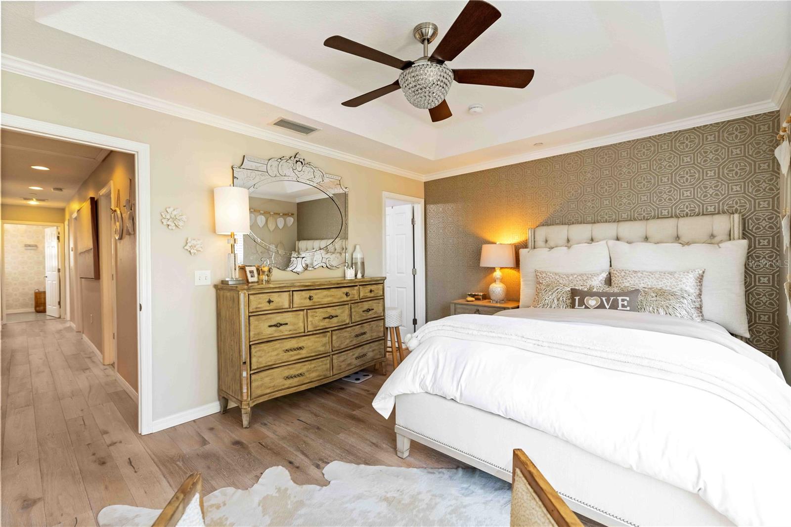 Image 16 of 57 For 9040 White Sage Loop