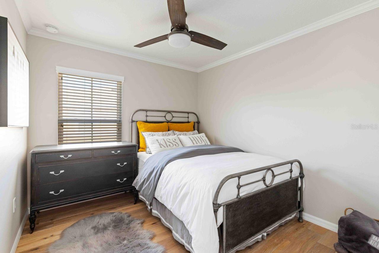 Image 20 of 57 For 9040 White Sage Loop