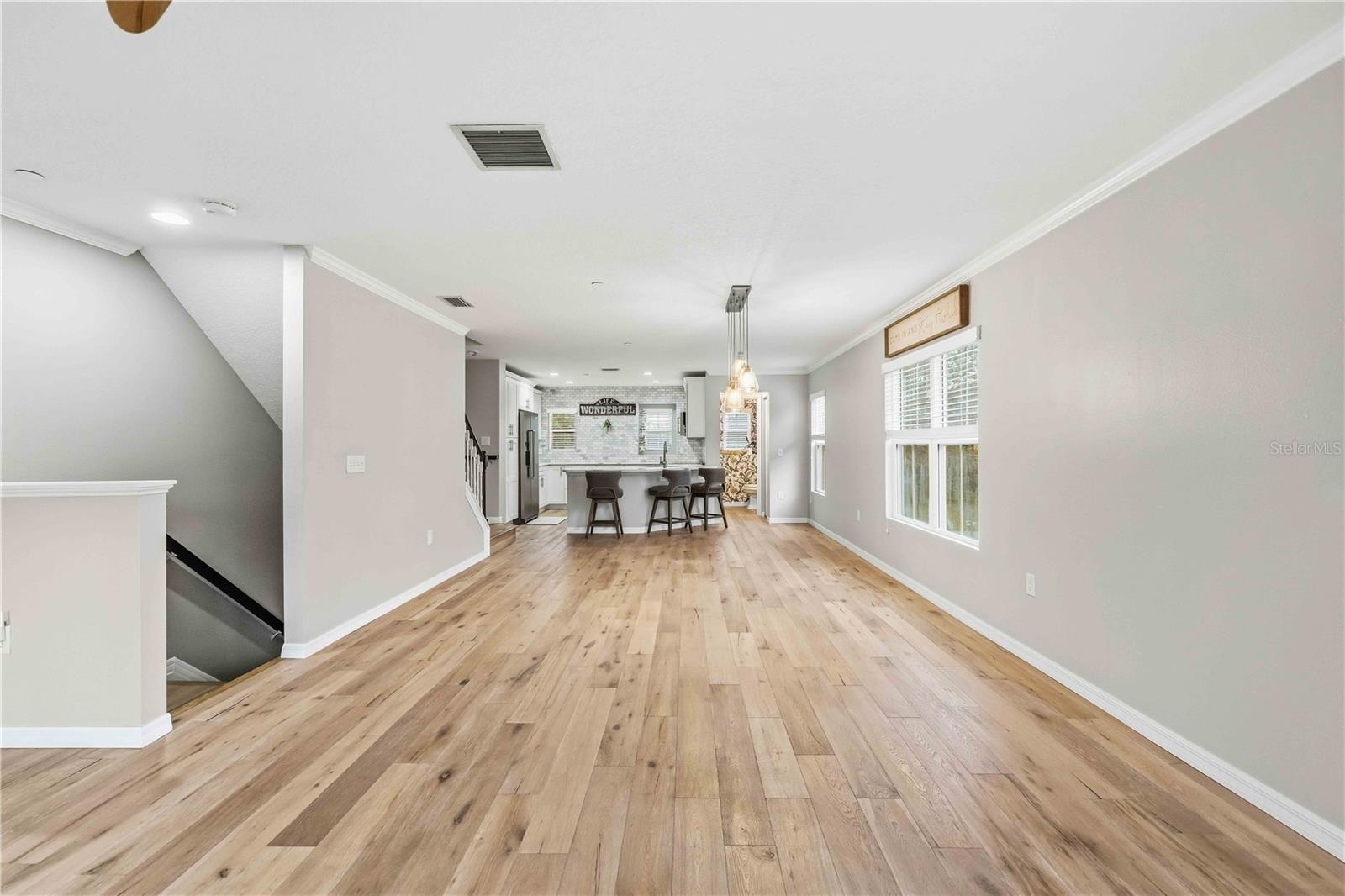 Image 31 of 57 For 9040 White Sage Loop