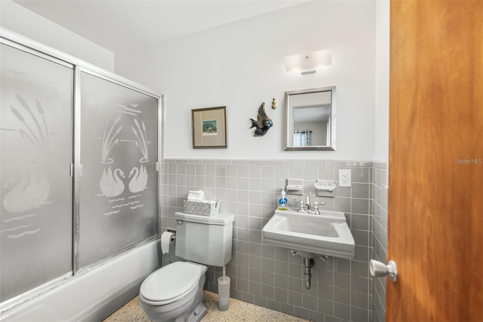 Image 17 of 31 For 1606 4th Street W