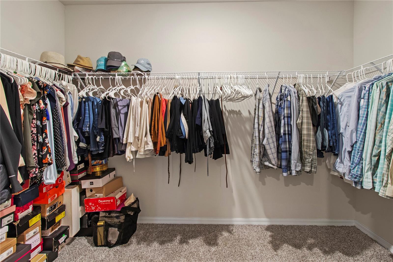 Image 32 of 90 For 10170 Daybreak Glen