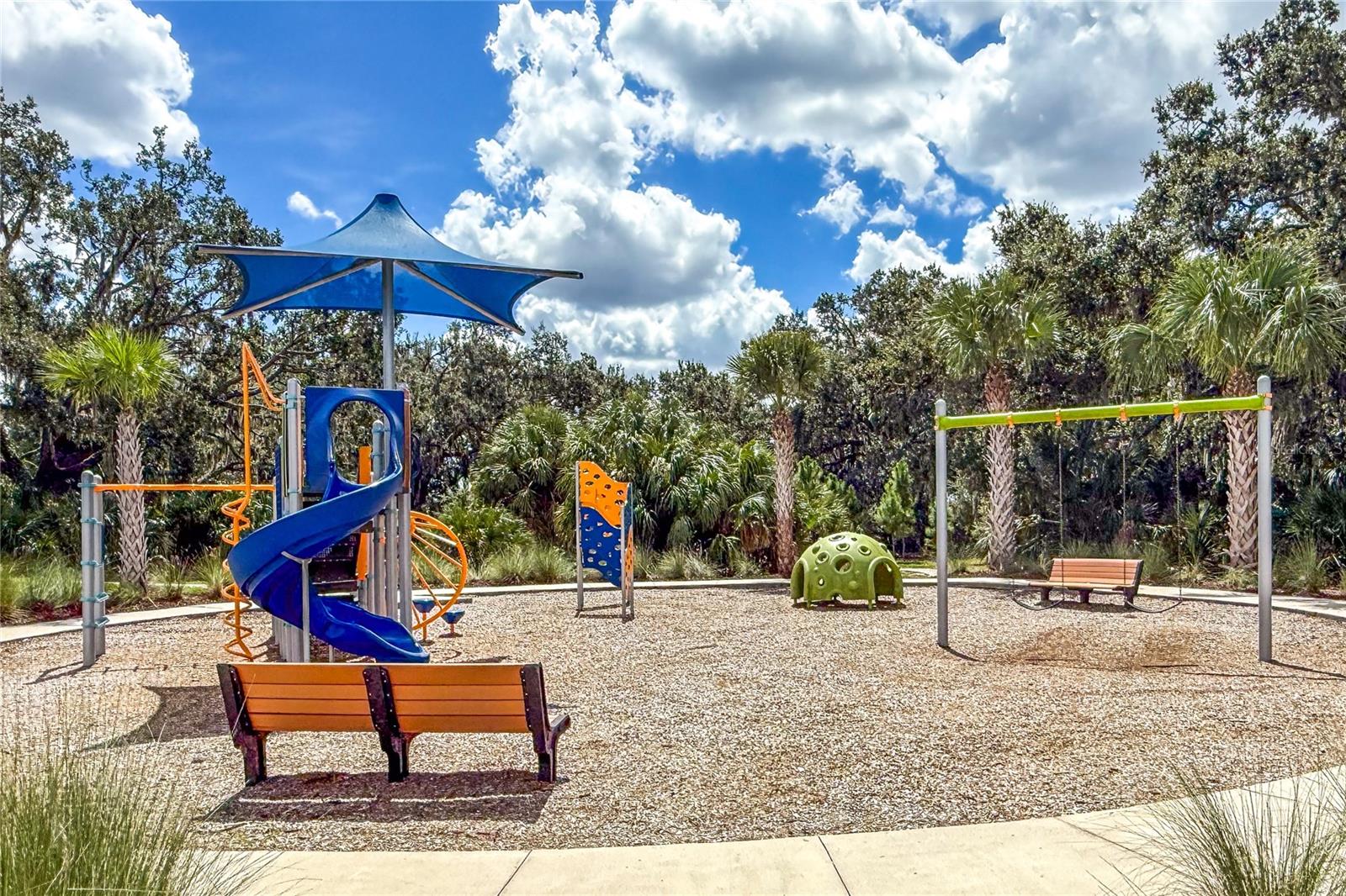 Image 57 of 90 For 10170 Daybreak Glen