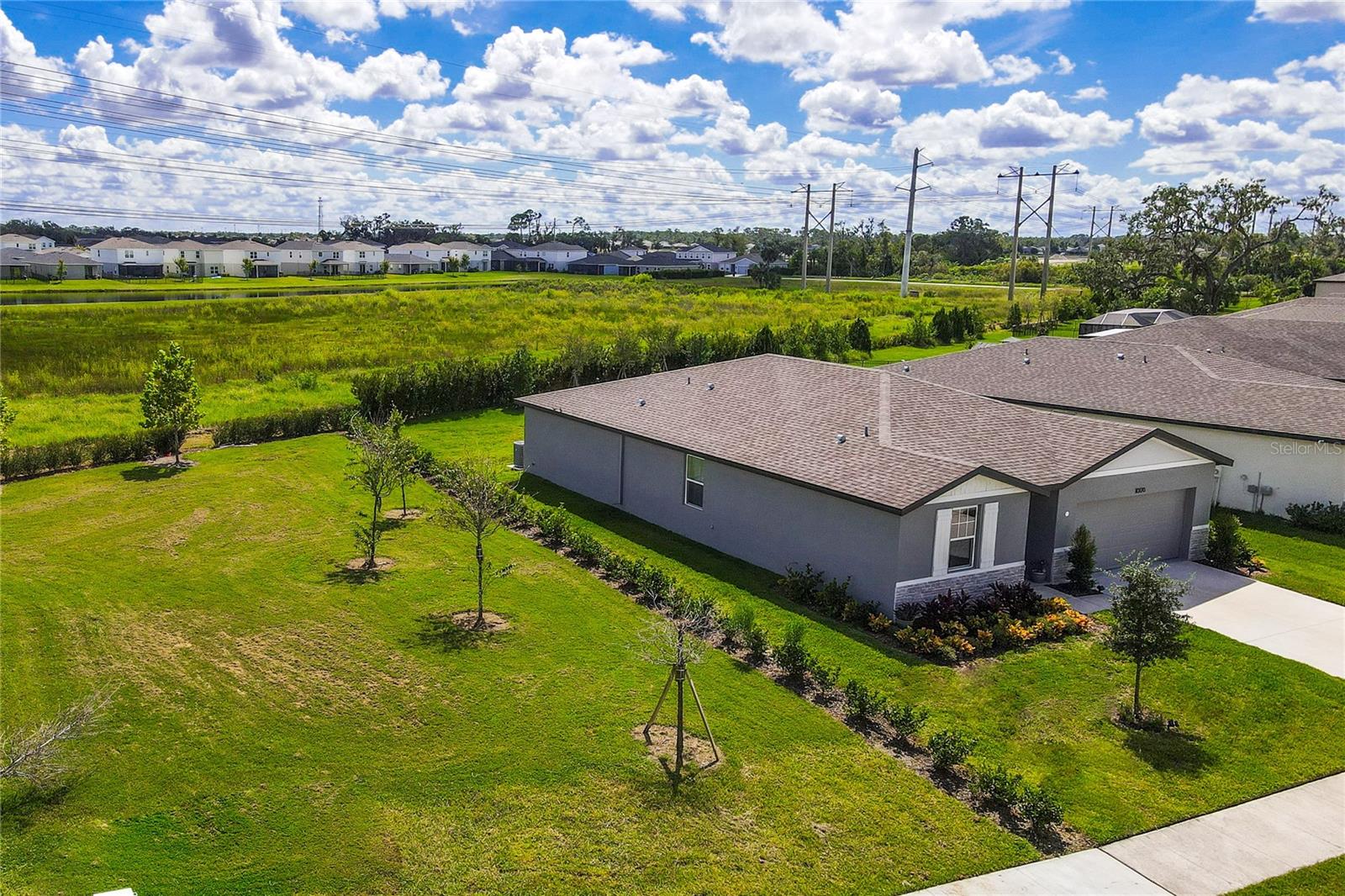 Image 58 of 90 For 10170 Daybreak Glen