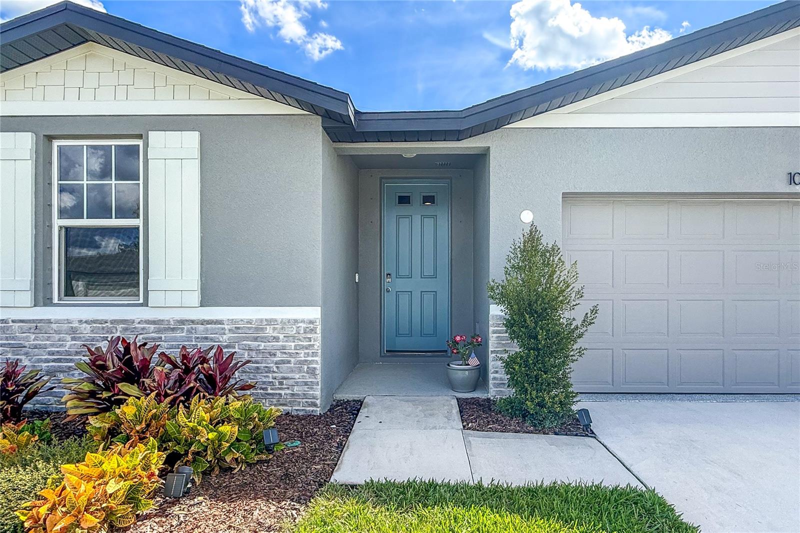 Image 61 of 90 For 10170 Daybreak Glen