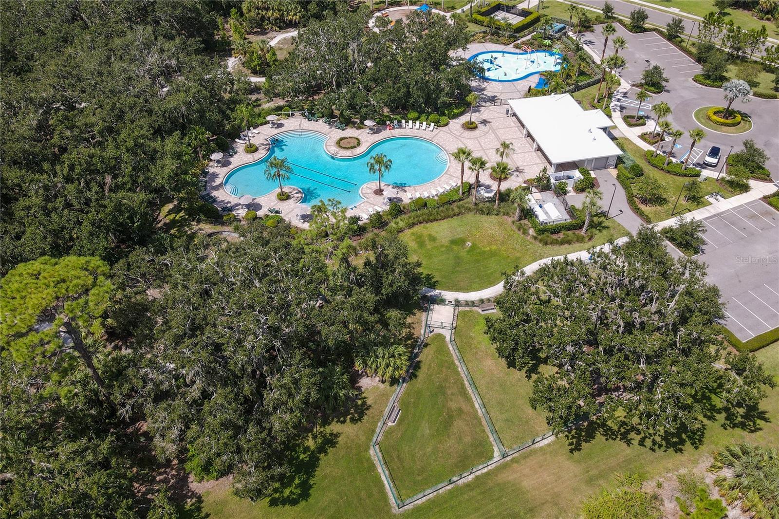 Image 7 of 90 For 10170 Daybreak Glen