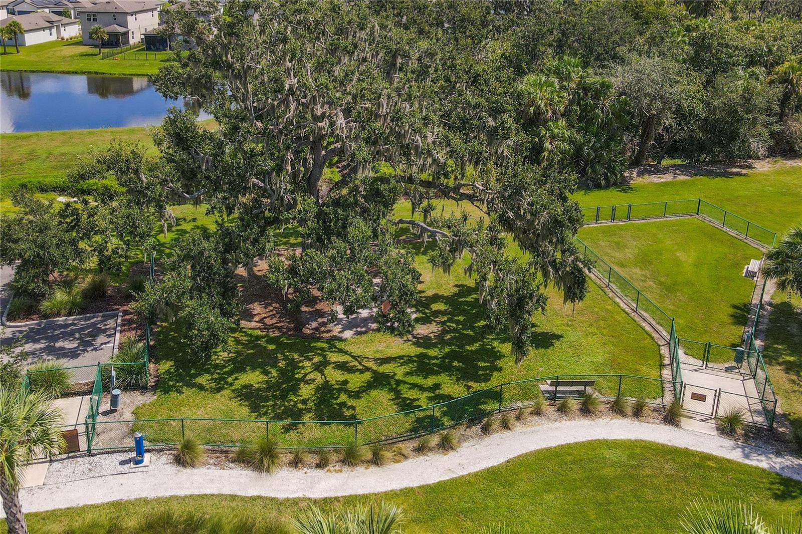 Image 78 of 90 For 10170 Daybreak Glen