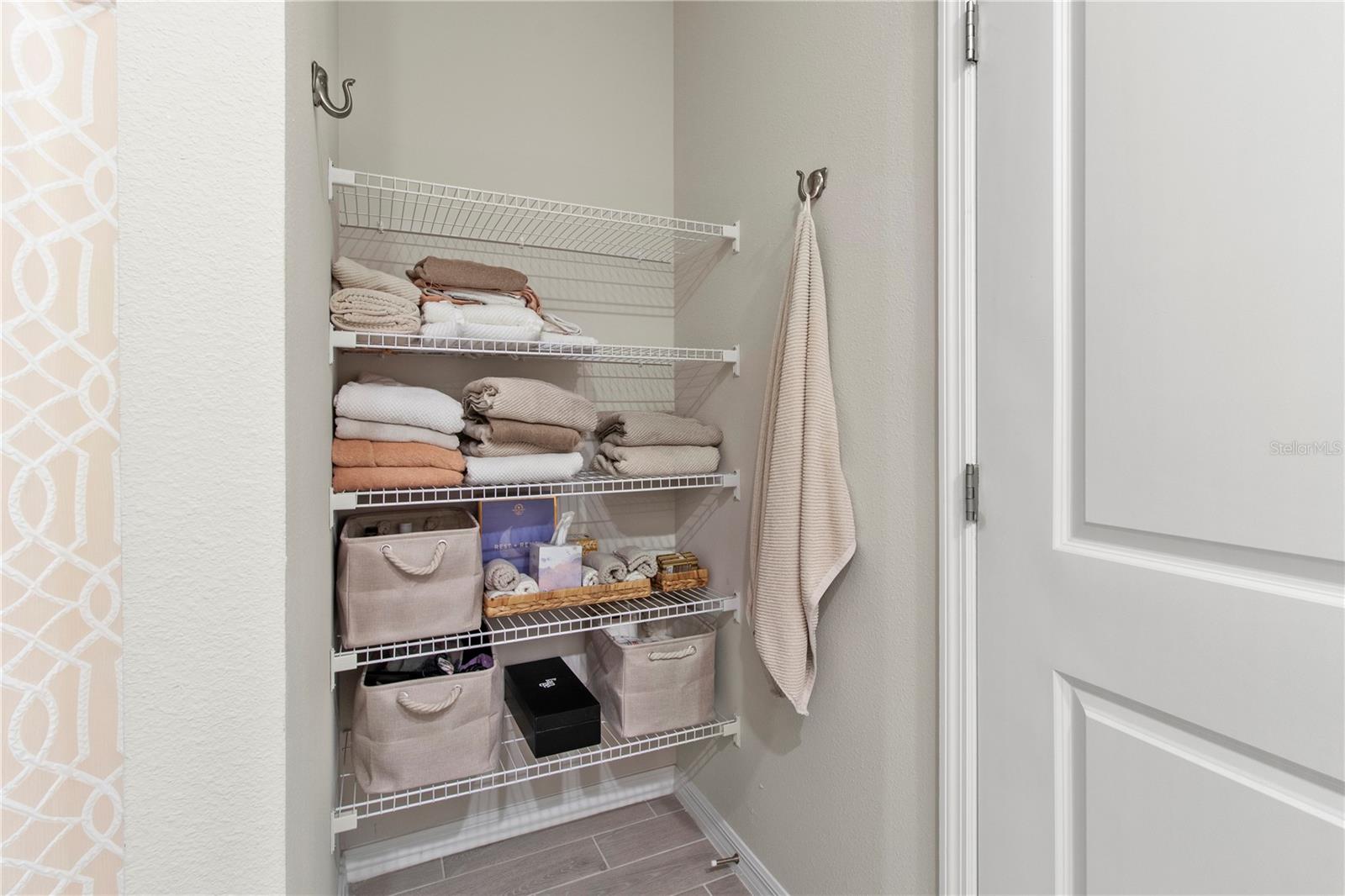 Image 89 of 90 For 10170 Daybreak Glen