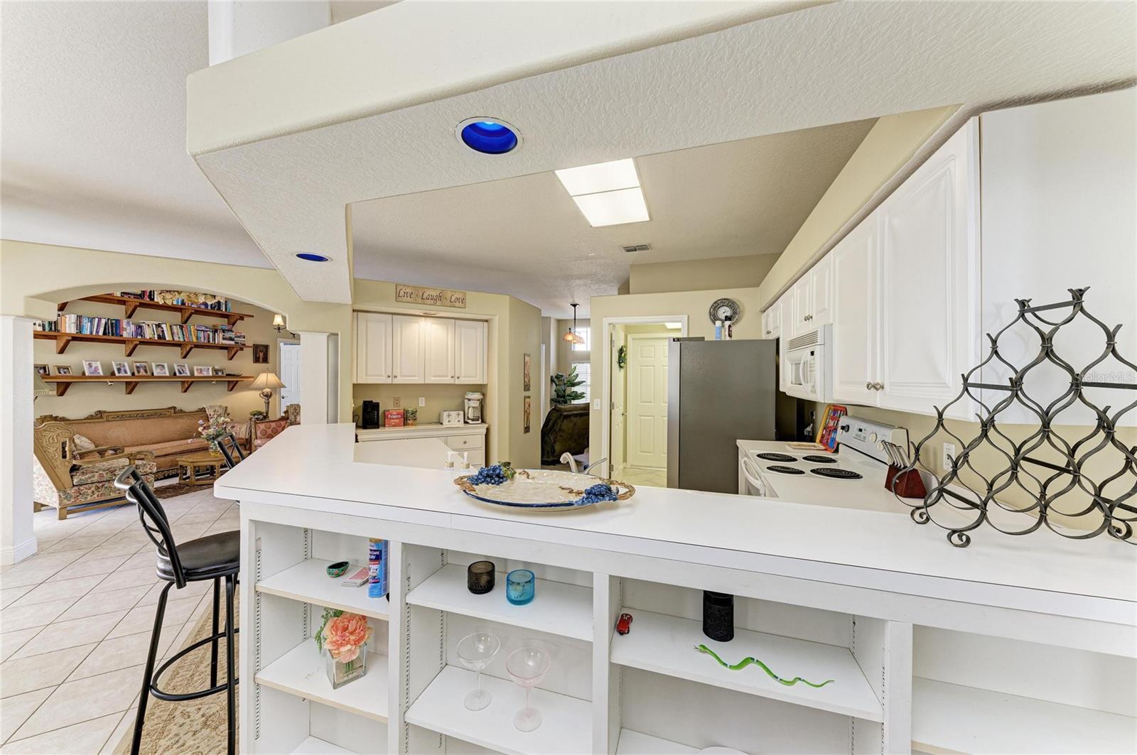 Image 20 of 50 For 7122 42nd Court E