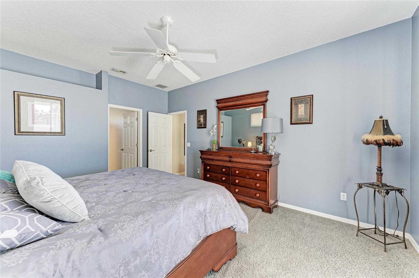 Image 31 of 50 For 7122 42nd Court E