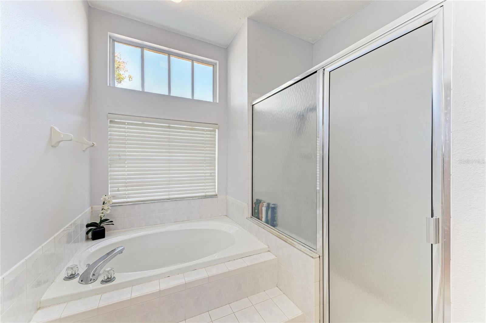 Image 33 of 50 For 7122 42nd Court E