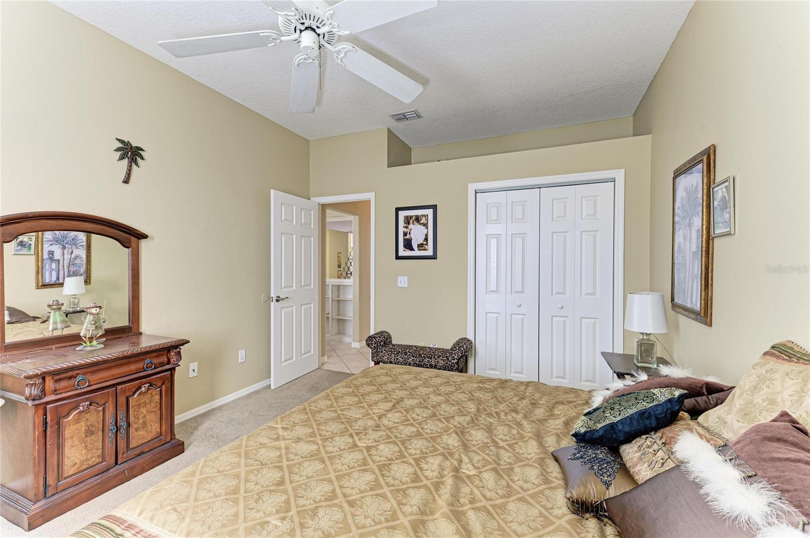 Image 36 of 50 For 7122 42nd Court E