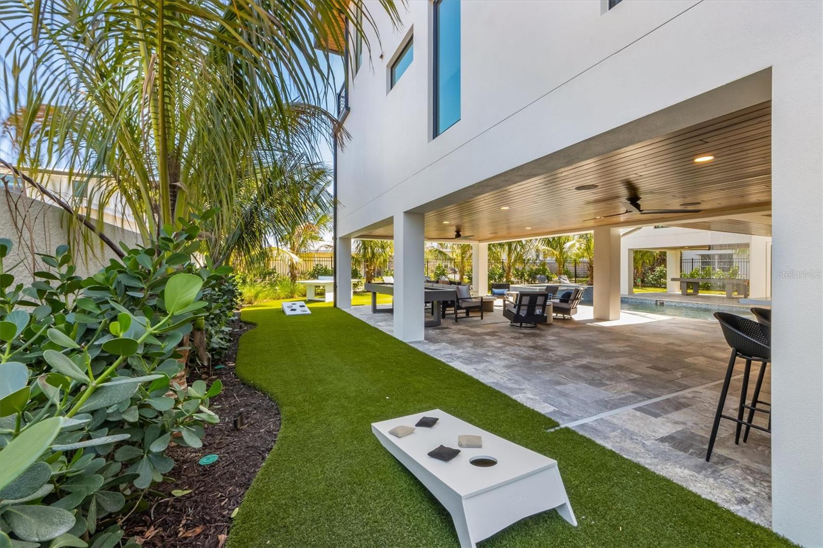 Image 16 of 99 For 540 Polk Drive