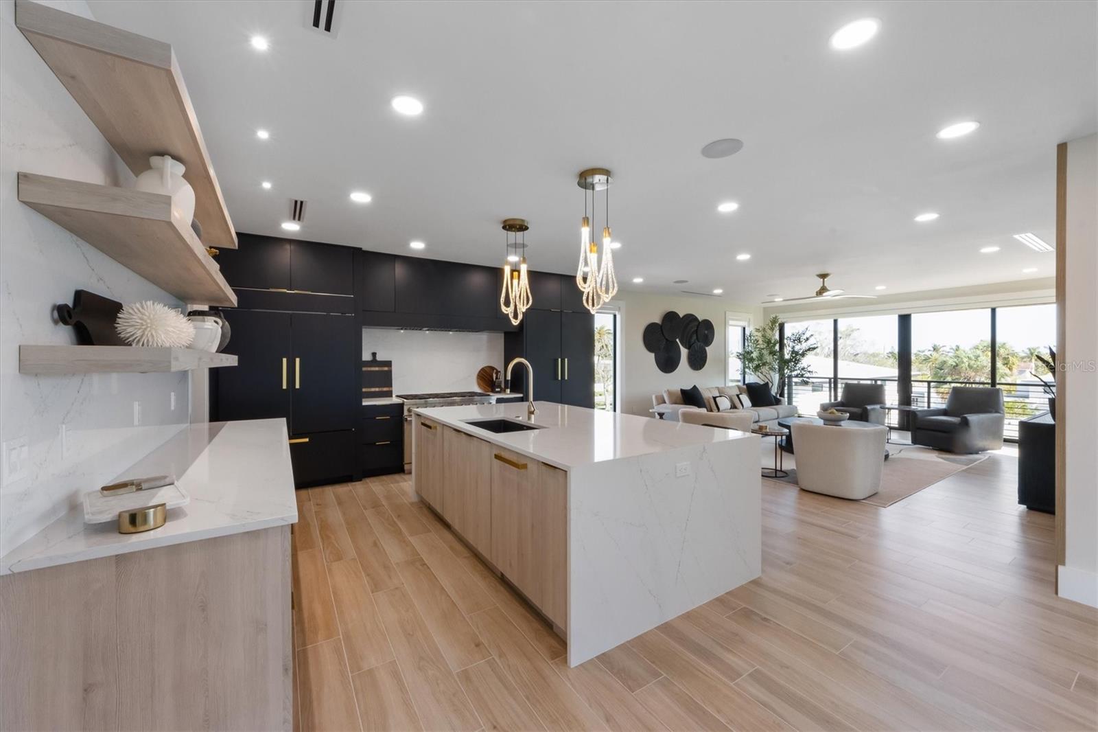 Image 19 of 99 For 540 Polk Drive