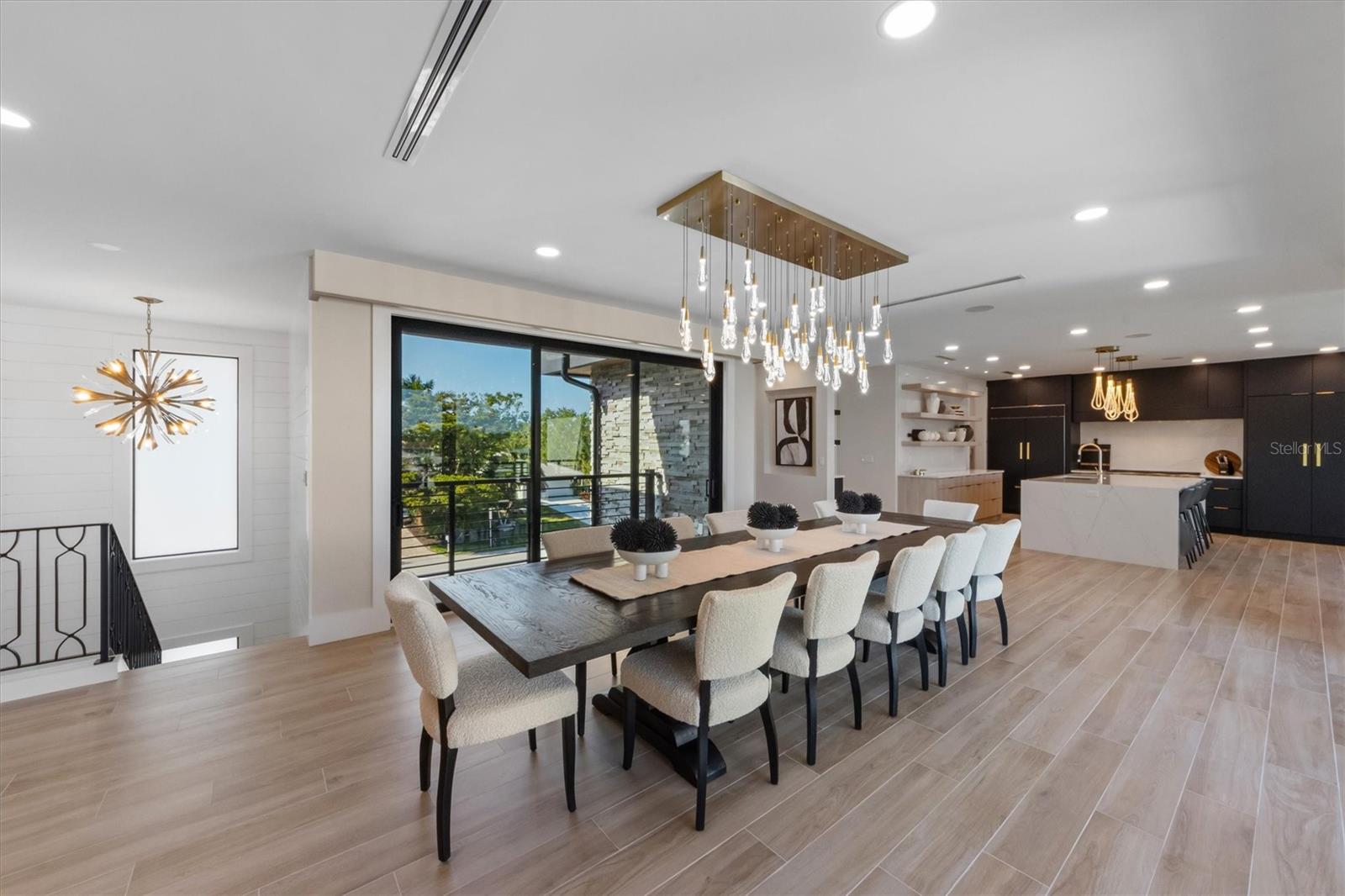 Image 30 of 99 For 540 Polk Drive