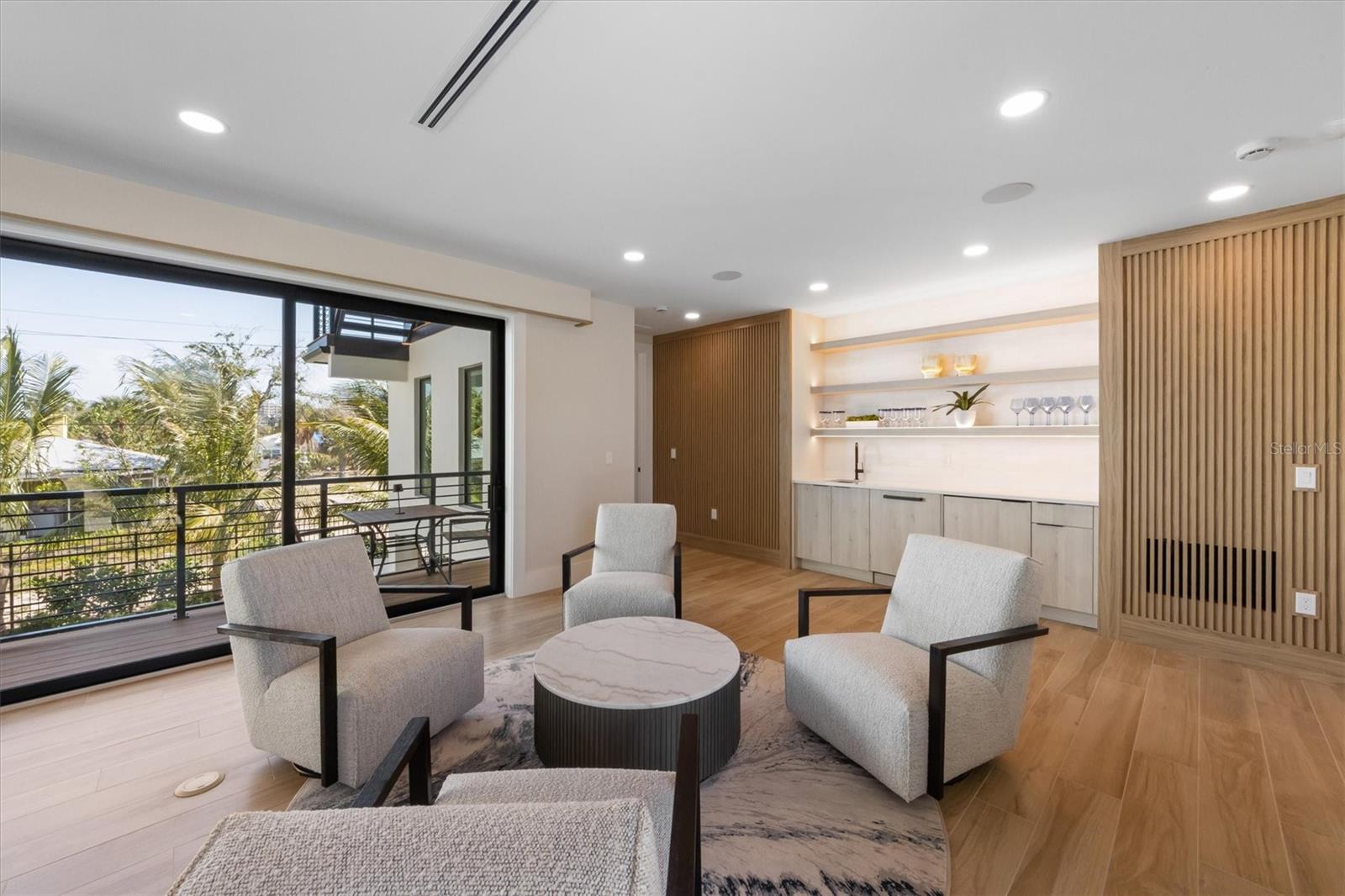 Image 44 of 99 For 540 Polk Drive