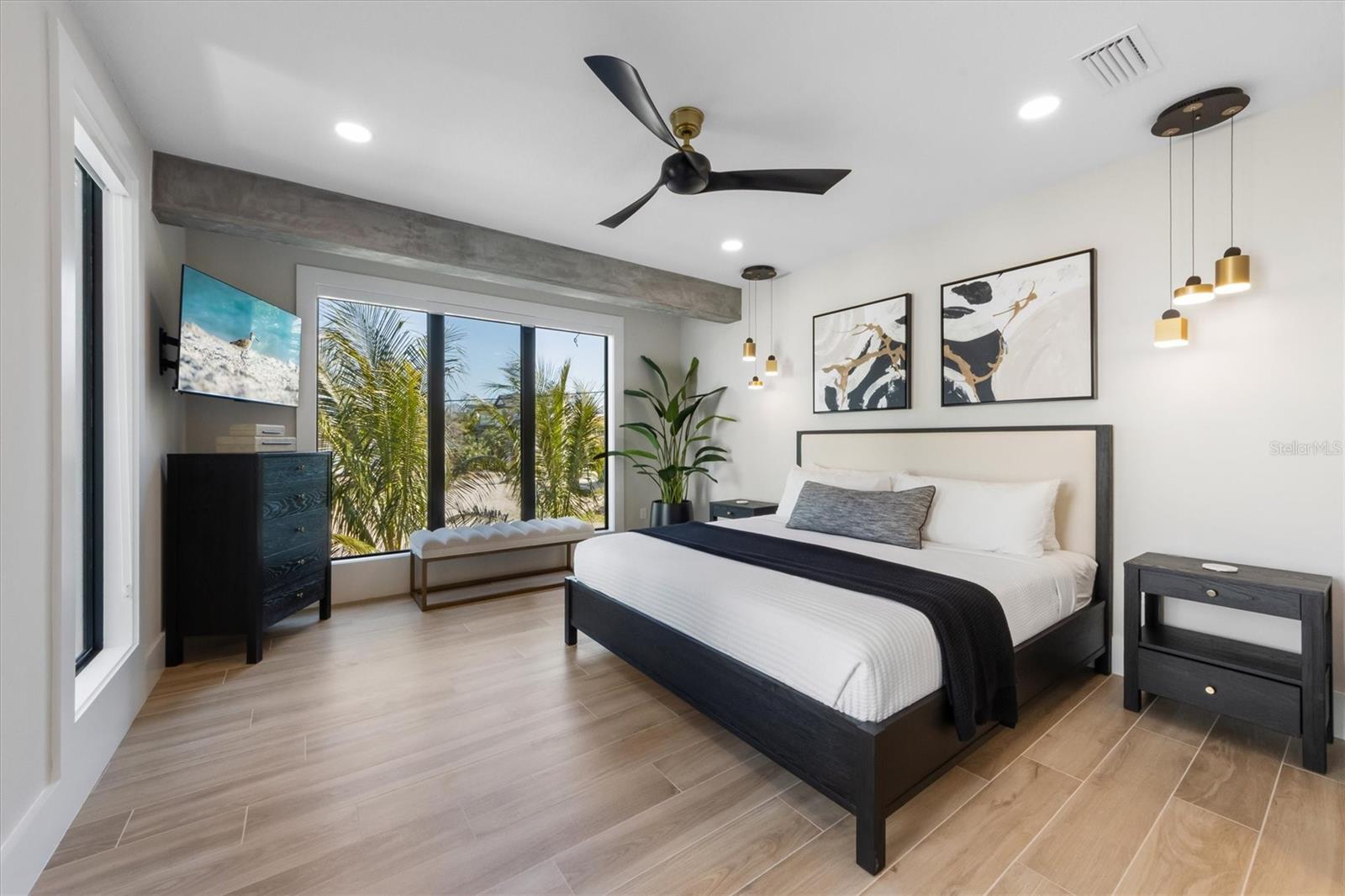 Image 48 of 99 For 540 Polk Drive