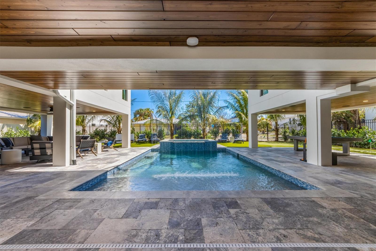 Image 6 of 99 For 540 Polk Drive