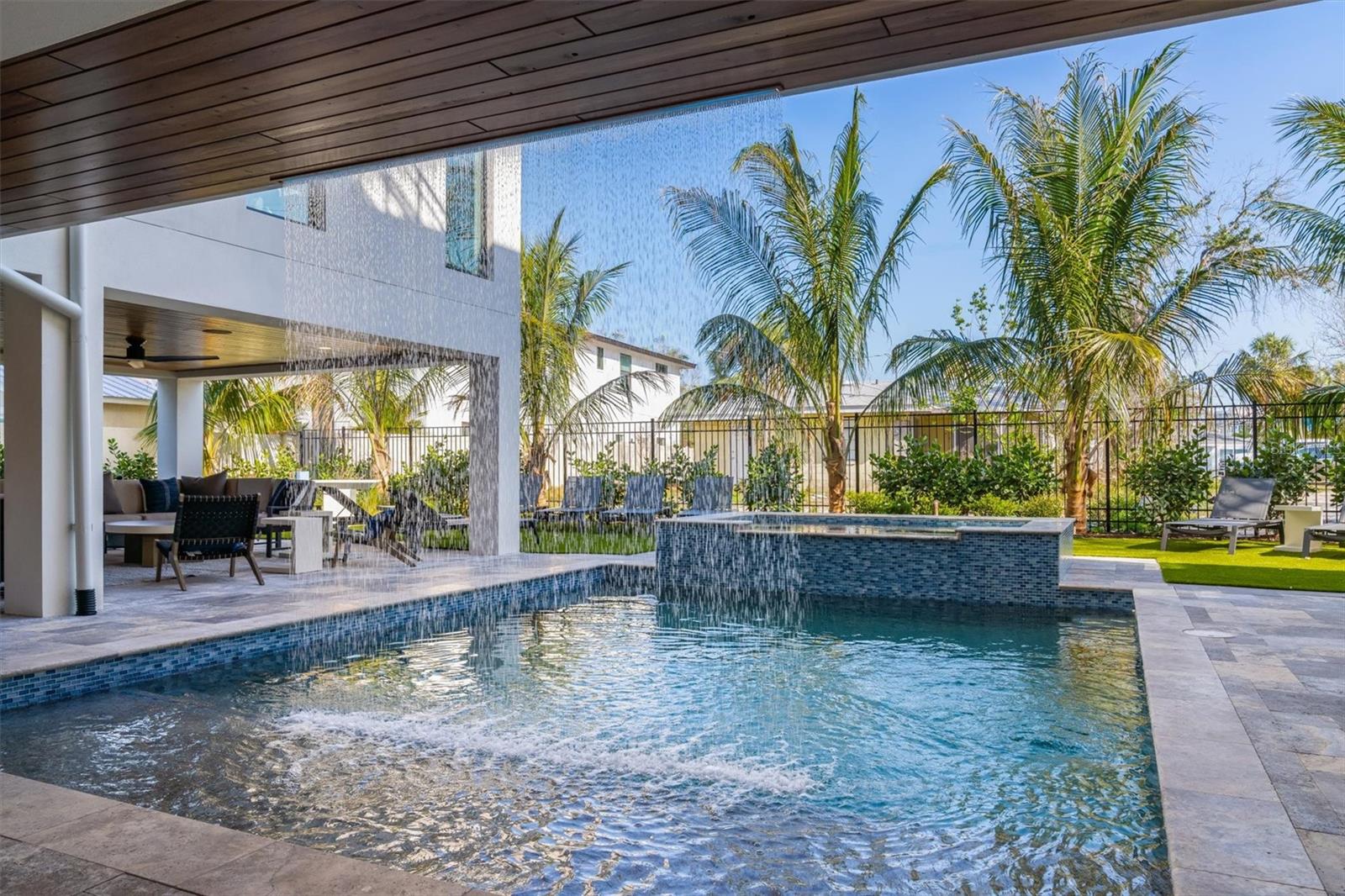 Image 7 of 99 For 540 Polk Drive