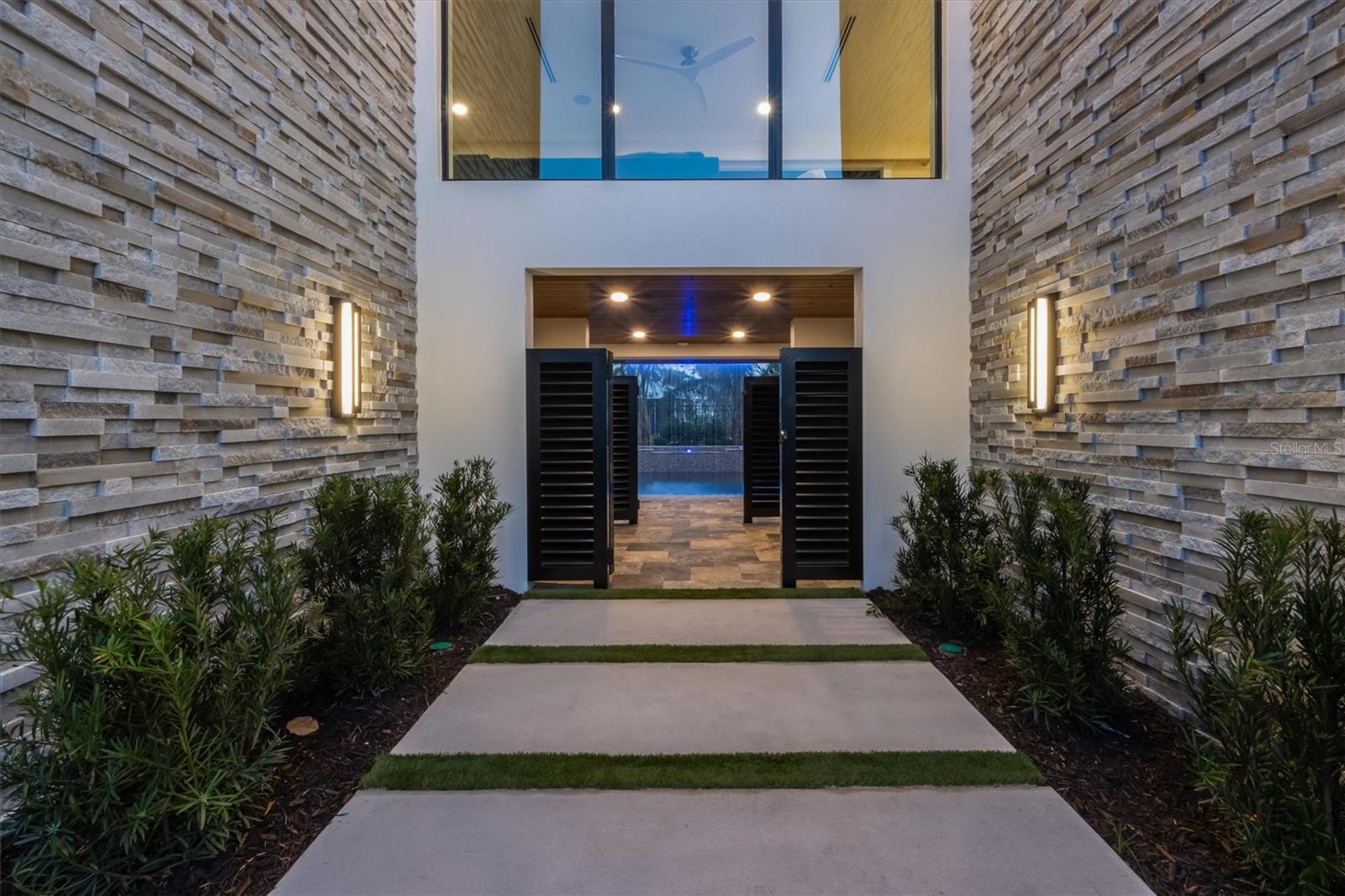 Image 72 of 99 For 540 Polk Drive