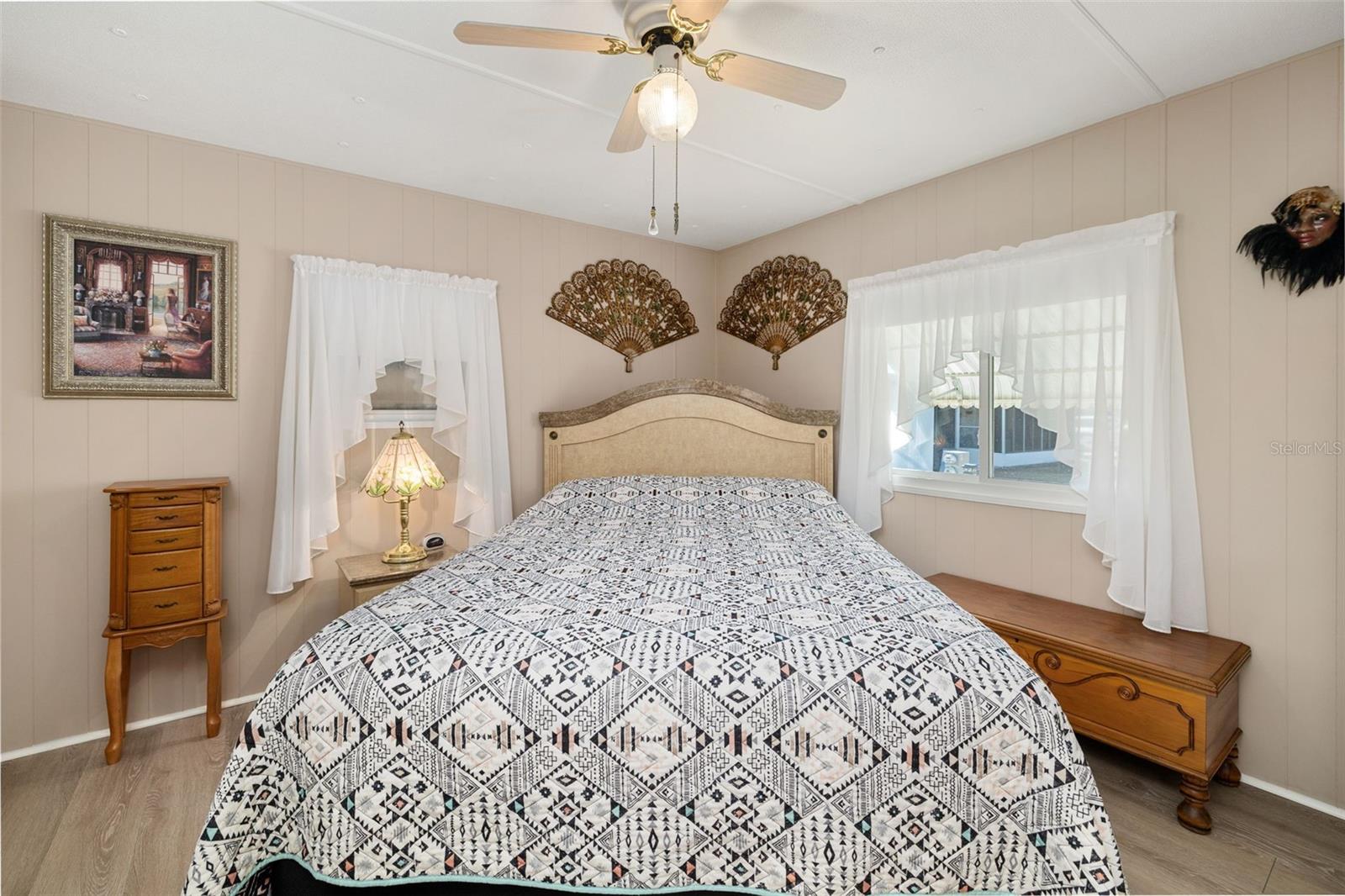 Image 12 of 28 For 5316 53rd Avenue E K12