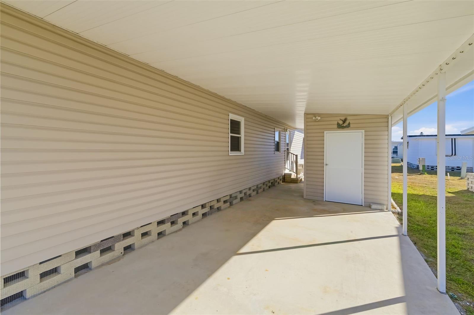 Image 18 of 28 For 5316 53rd Avenue E K12