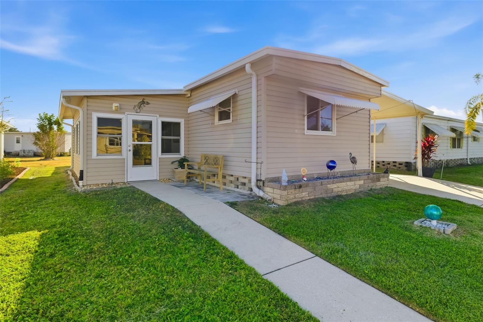 Image 2 of 28 For 5316 53rd Avenue E K12