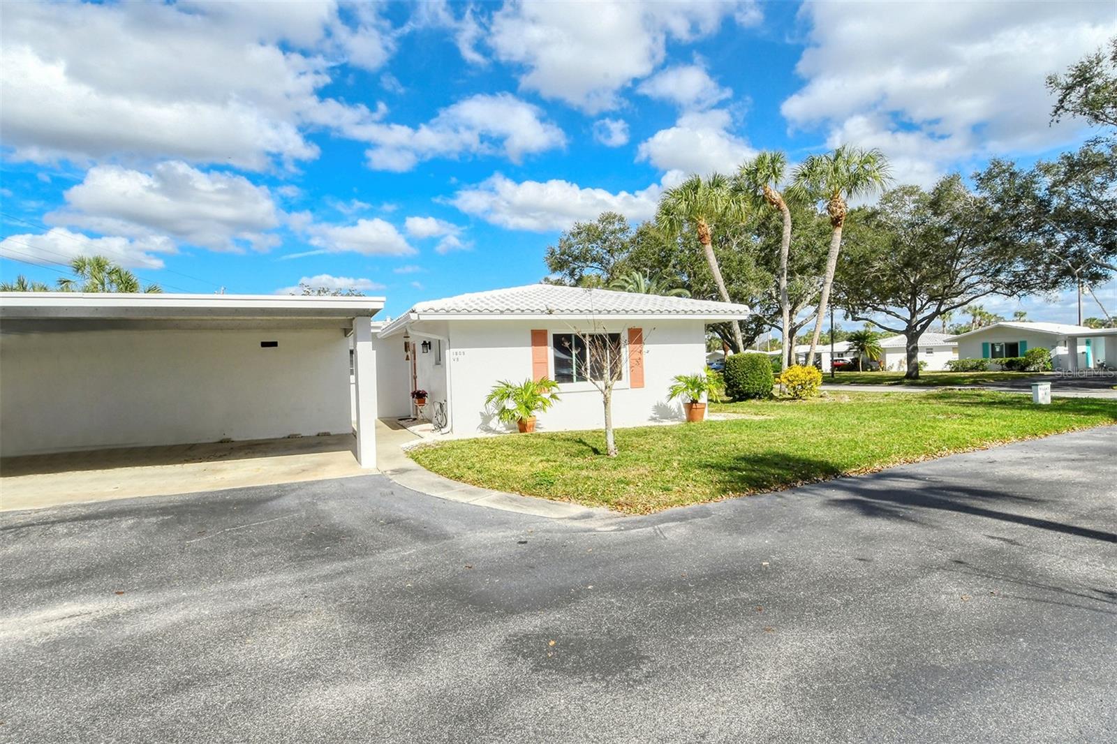 Details for 1809 Vera Place 8, SARASOTA, FL 34235