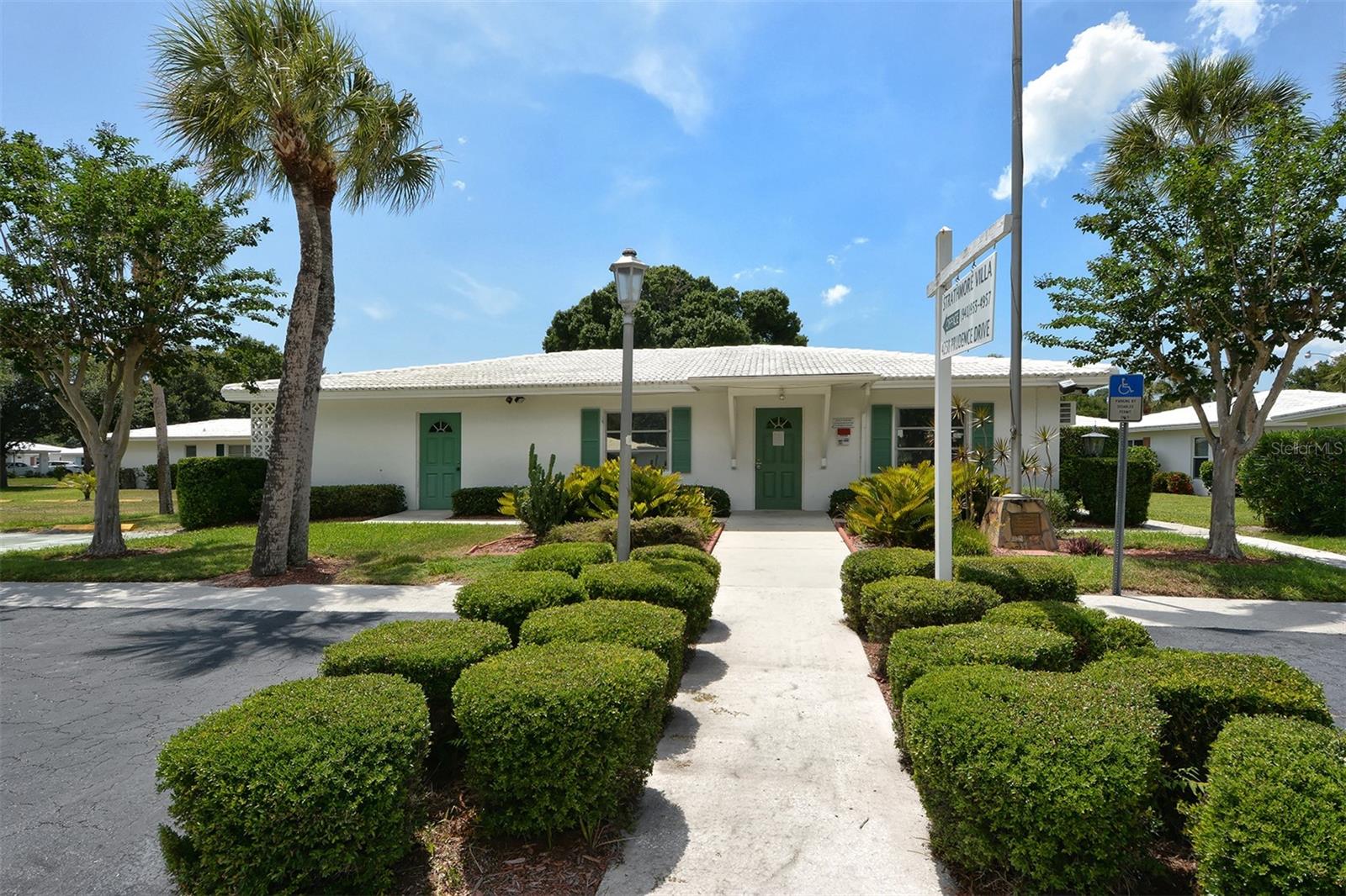 Image 35 of 46 For 1809 Vera Place 8